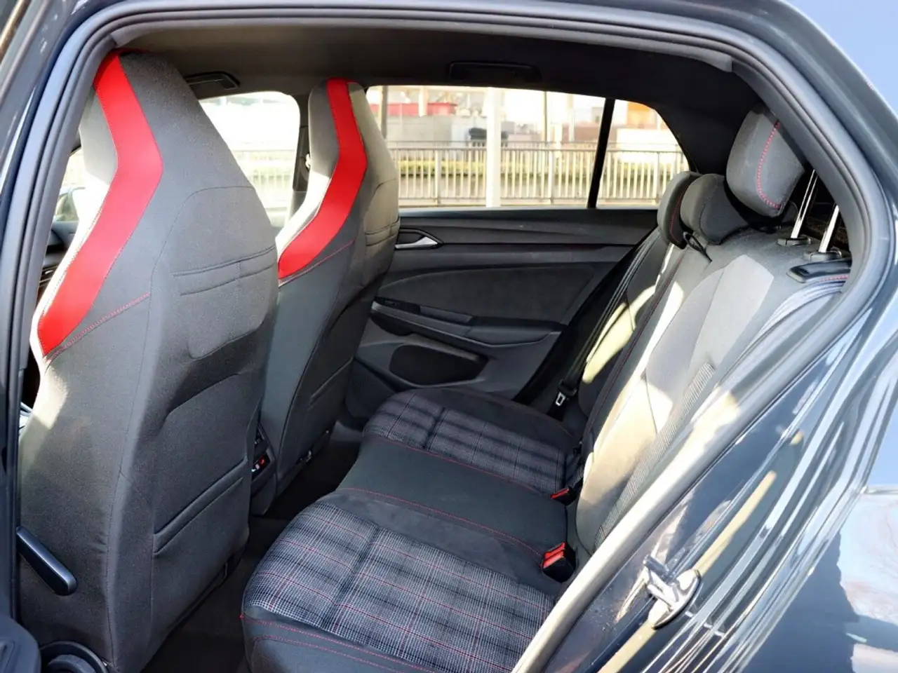 Volkswagen Golf GTI VIII 2.0 TSI DSG ACC/LED/RÜCKFK./RADIO APP 5