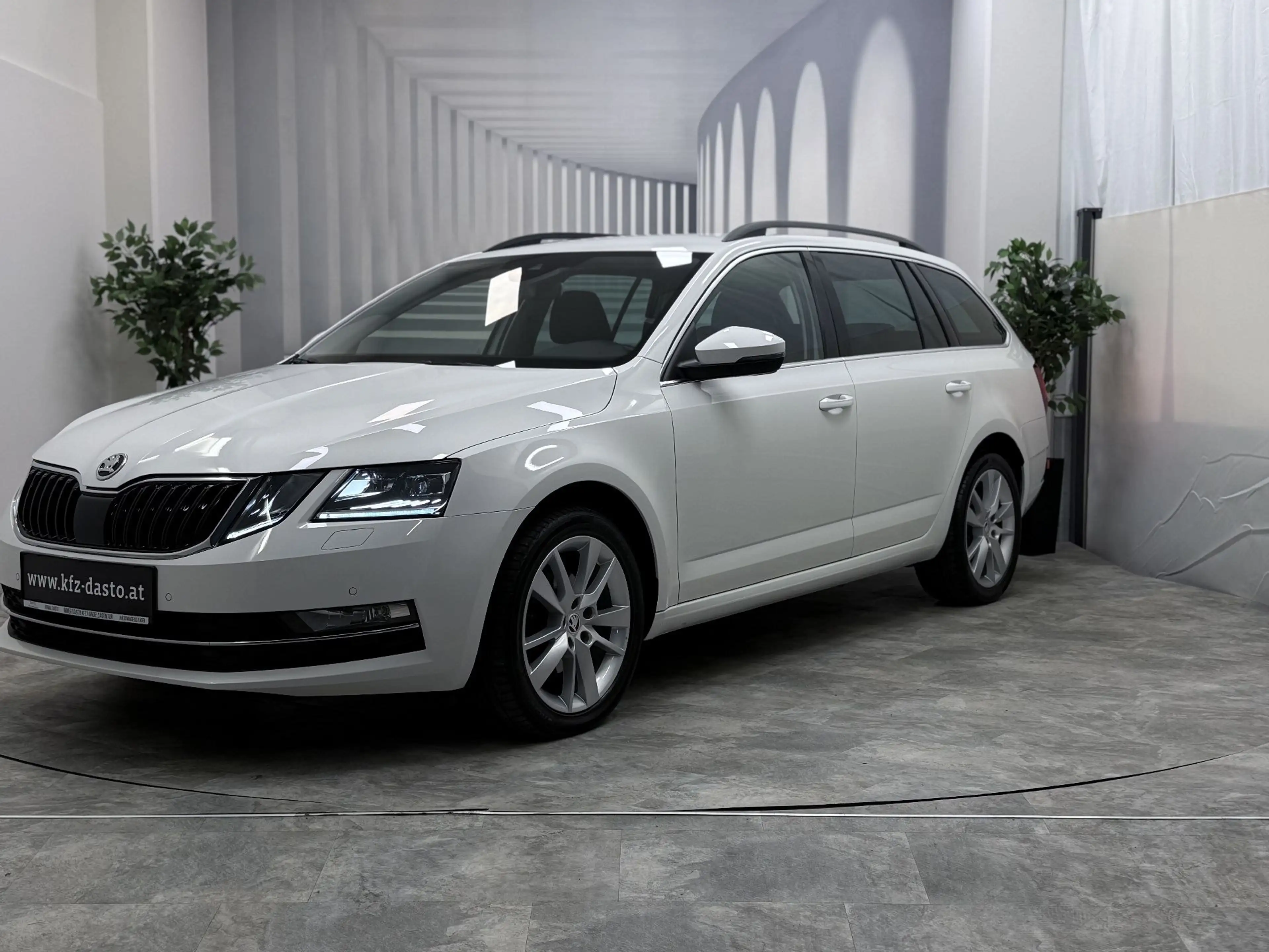 Skoda Octavia Style I Limited Combi I 1,6 TDI 4x4 I NEUES GUTAC — photo 14
