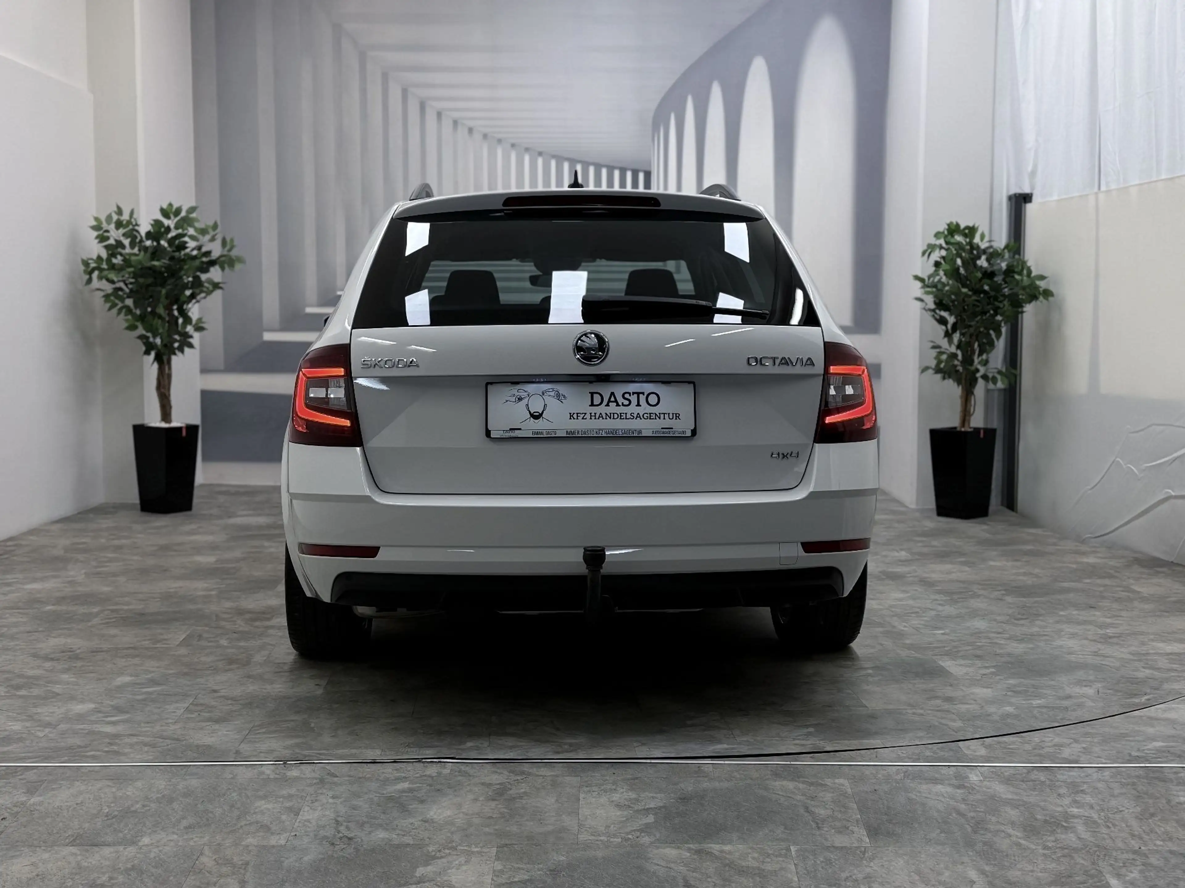 Skoda Octavia Style I Limited Combi I 1,6 TDI 4x4 I NEUES GUTAC — photo 11