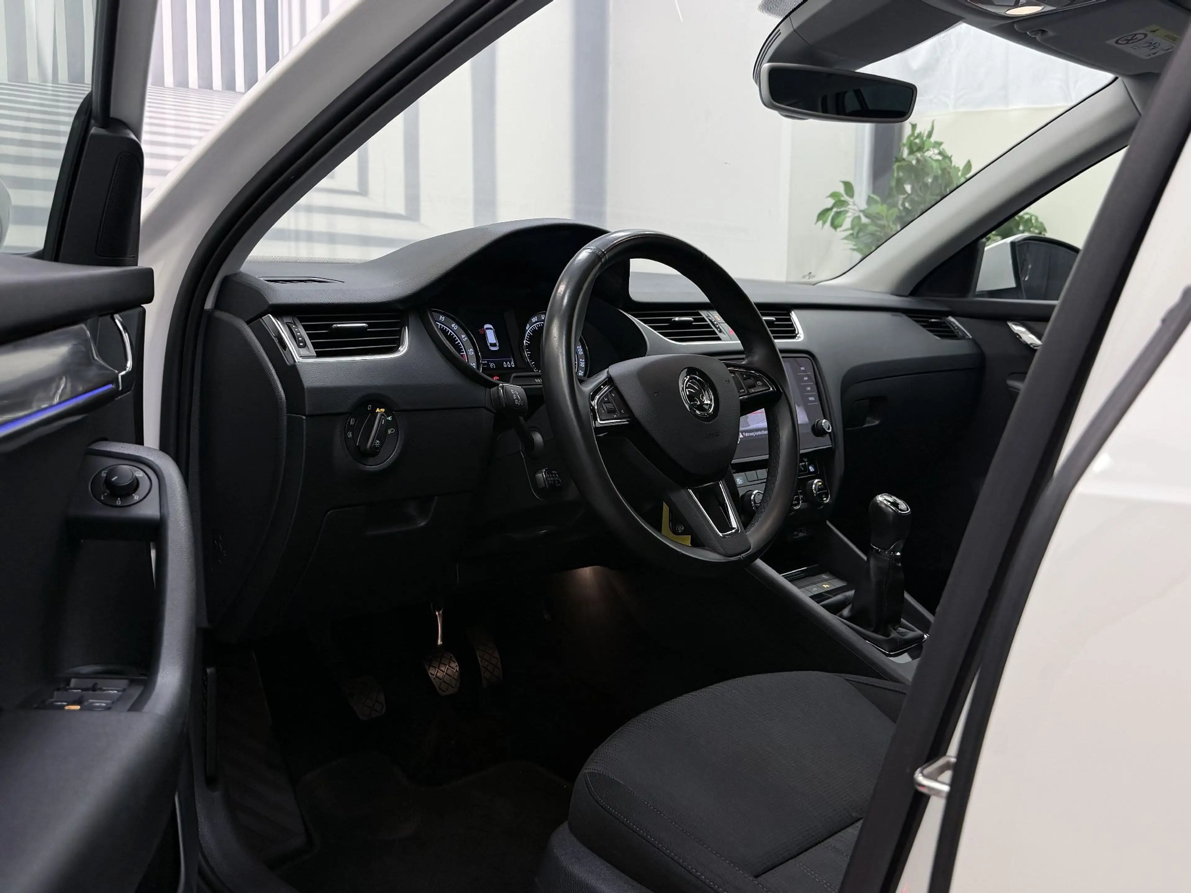 Skoda Octavia Style I Limited Combi I 1,6 TDI 4x4 I NEUES GUTAC — photo 15