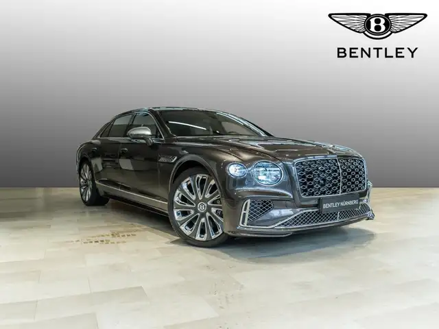 Bentley Flying Spur Mulliner V8 Hybrid |Bentley Nürnberg