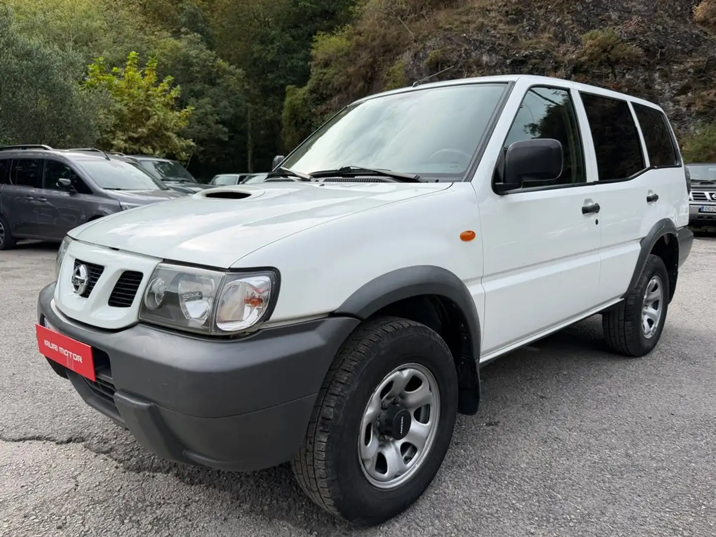 Nissan Terrano 2.7 TDi Comfort Blanco - 2