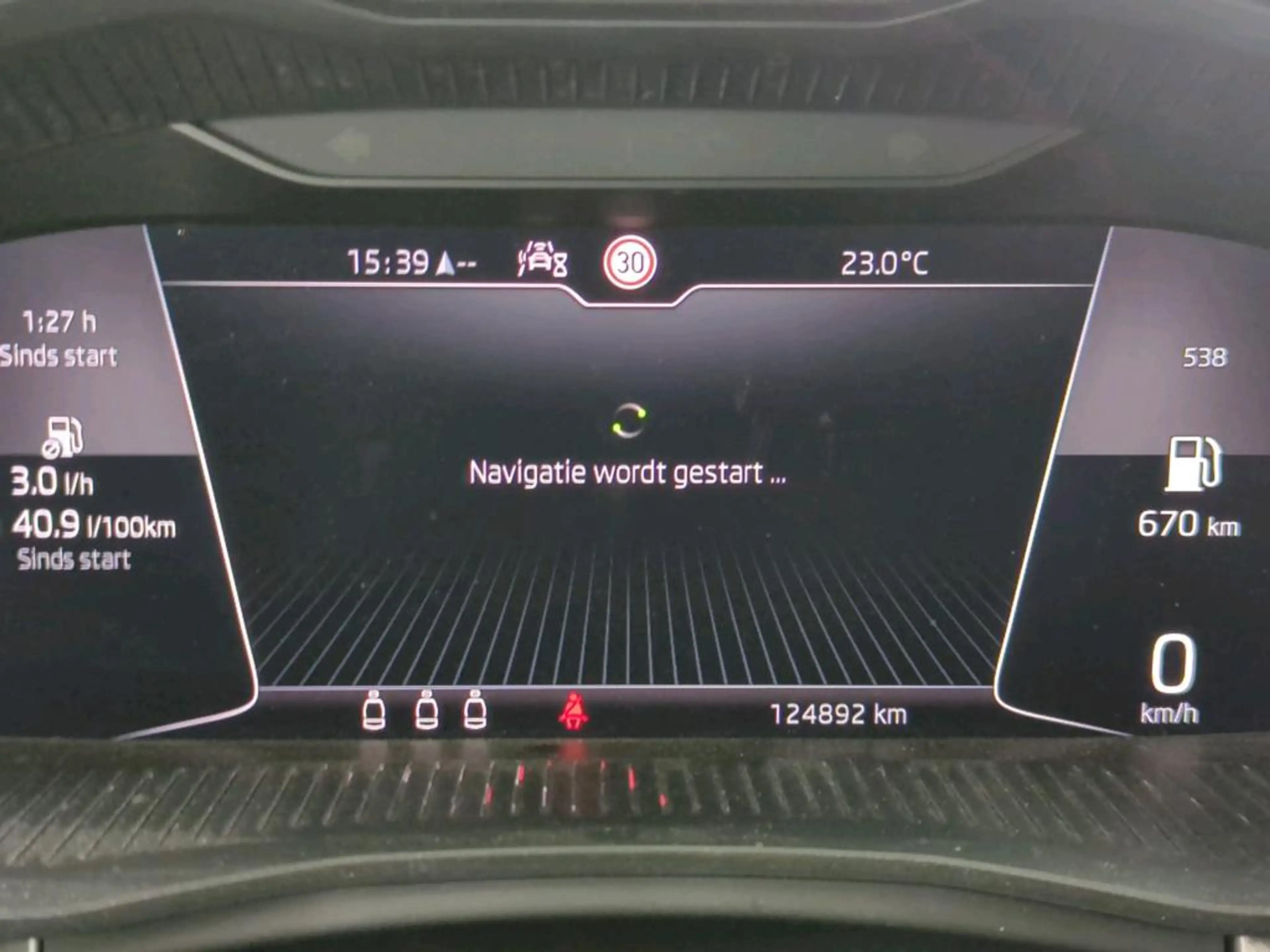 Skoda Scala 1.0 TSI Business Edition / LEER/ PARK.SENSOREN V+A — photo 5
