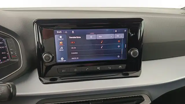 Seat Arona view 8