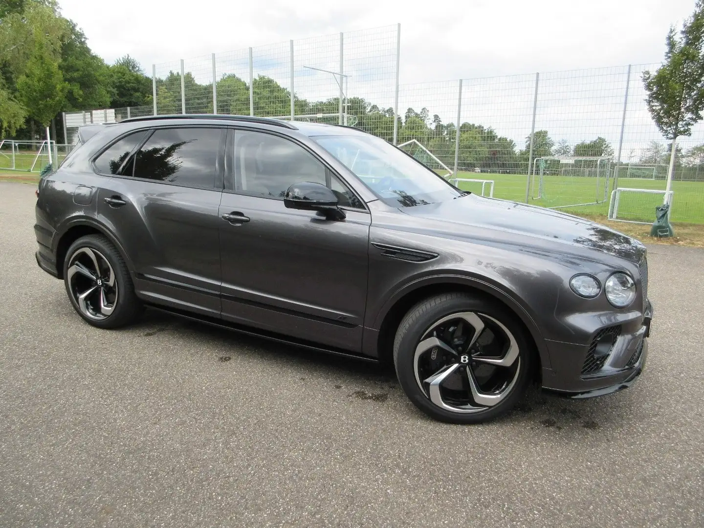 Bentley Bentayga 4.0 V8 S 4WD Autom./Ceramic Brakes/Naim Grau - 2
