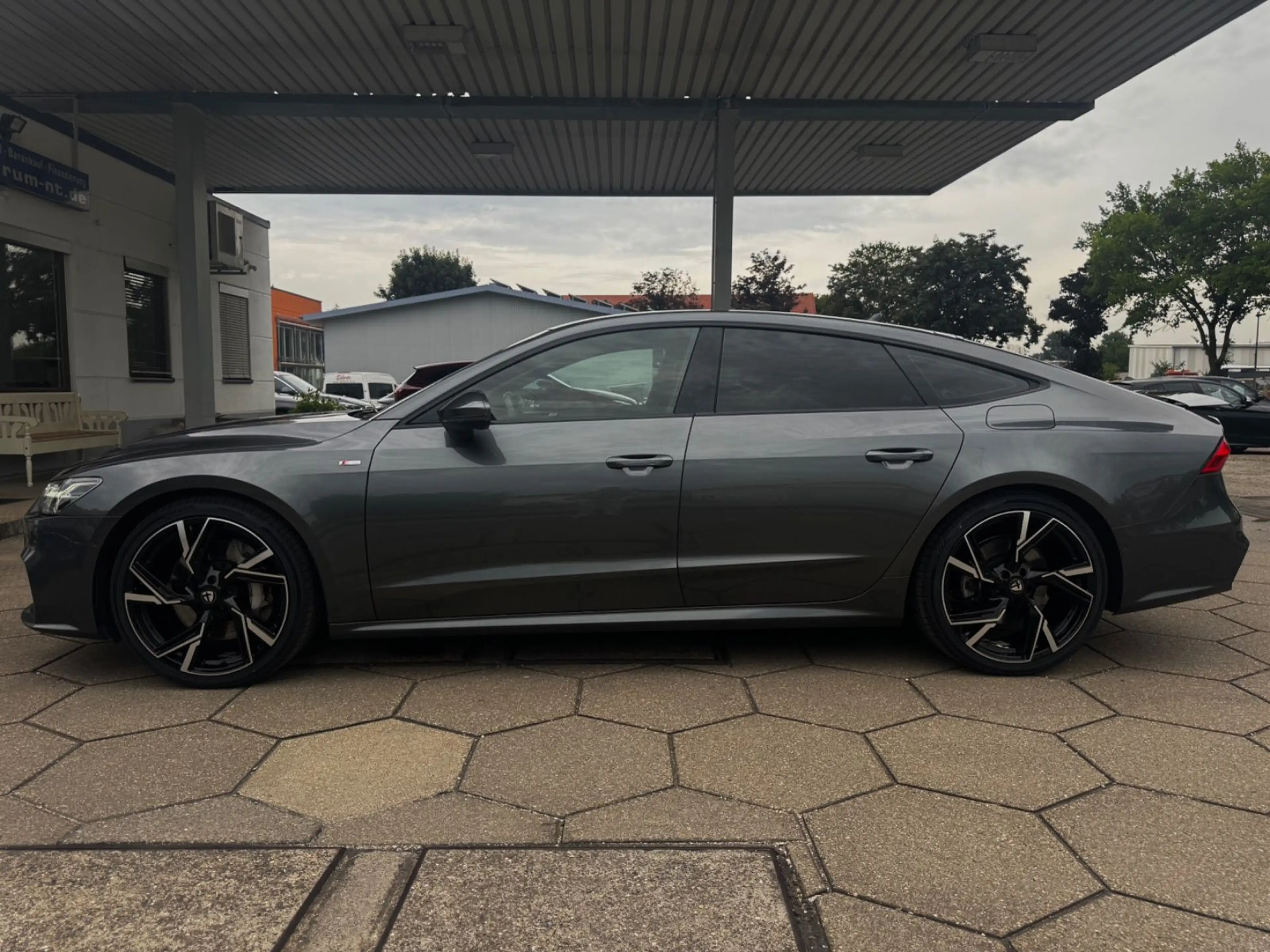 Audi A7 Sportback 50 TFSI e quattro/S-LINE/B&O/HUD/21 — photo 6