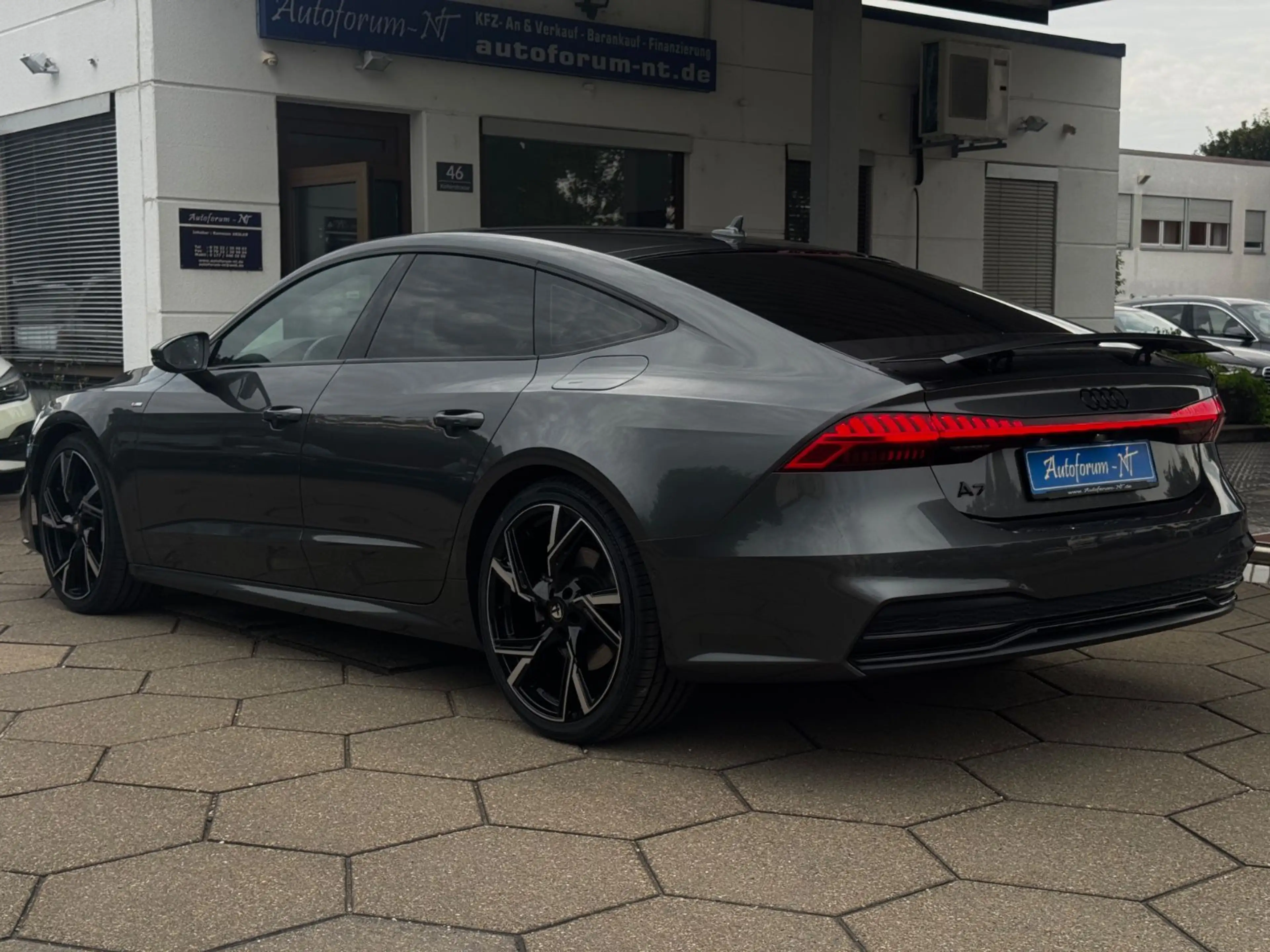 Audi A7 Sportback 50 TFSI e quattro/S-LINE/B&O/HUD/21 — photo 7