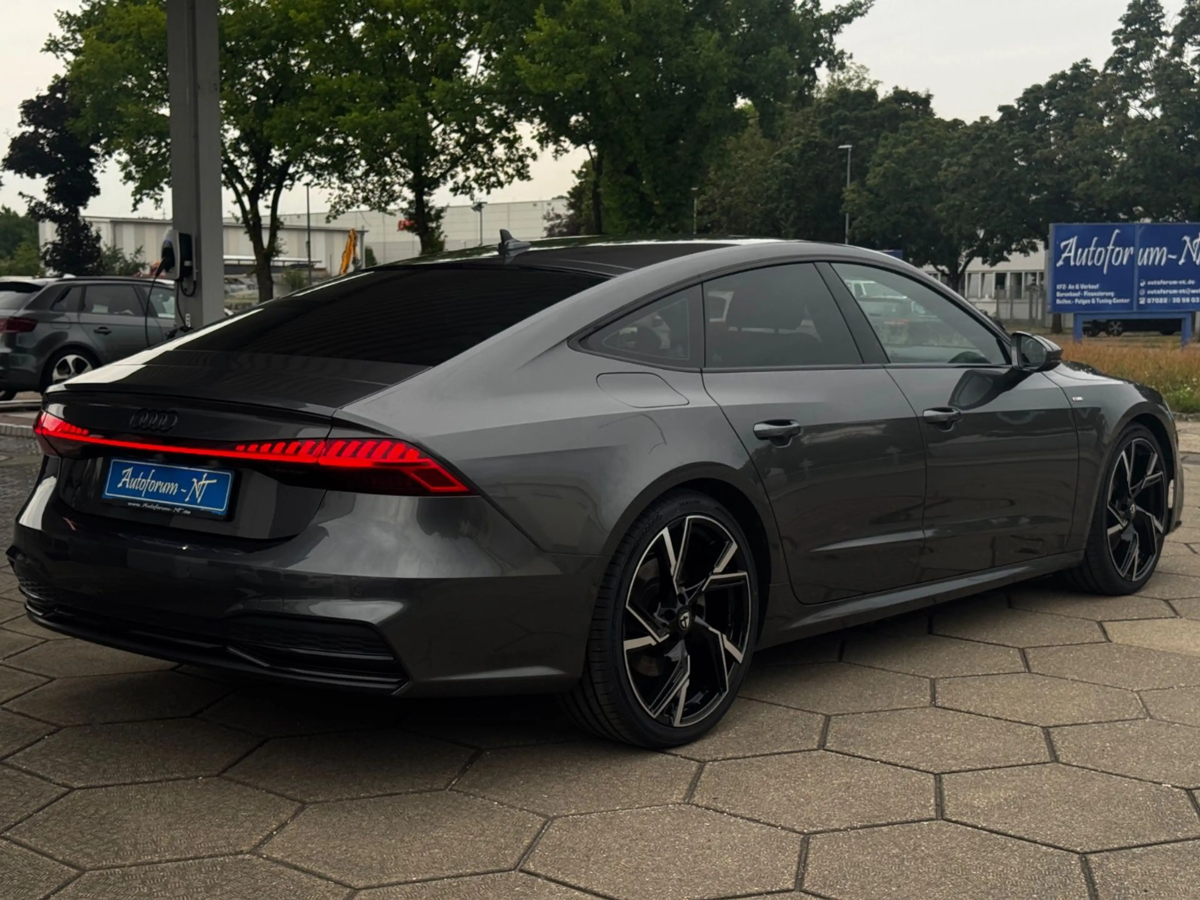 Audi A7 Sportback 50 TFSI e quattro/S-LINE/B&O/HUD/21 — photo 3