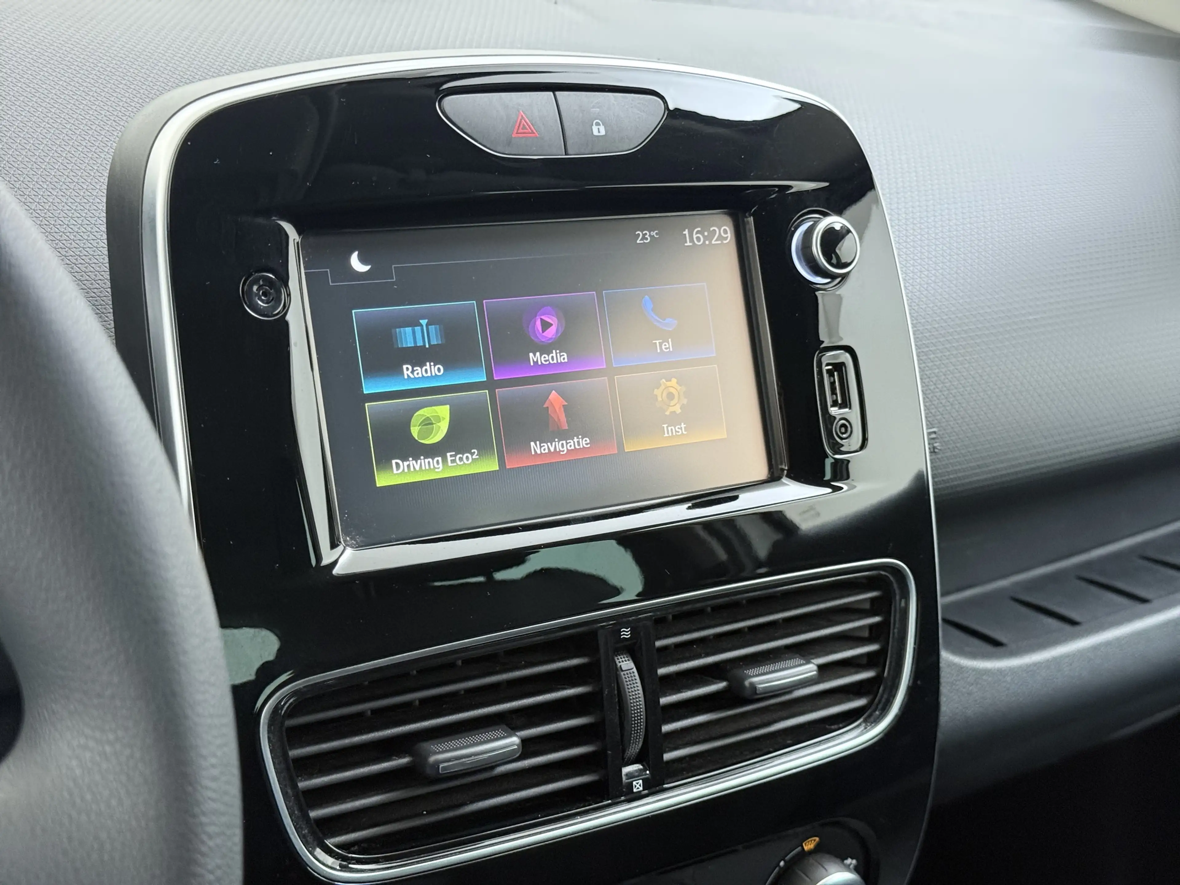 Renault Clio 90PK TCe Trekhaak Navigatie Airco Cruise Control B — photo 13