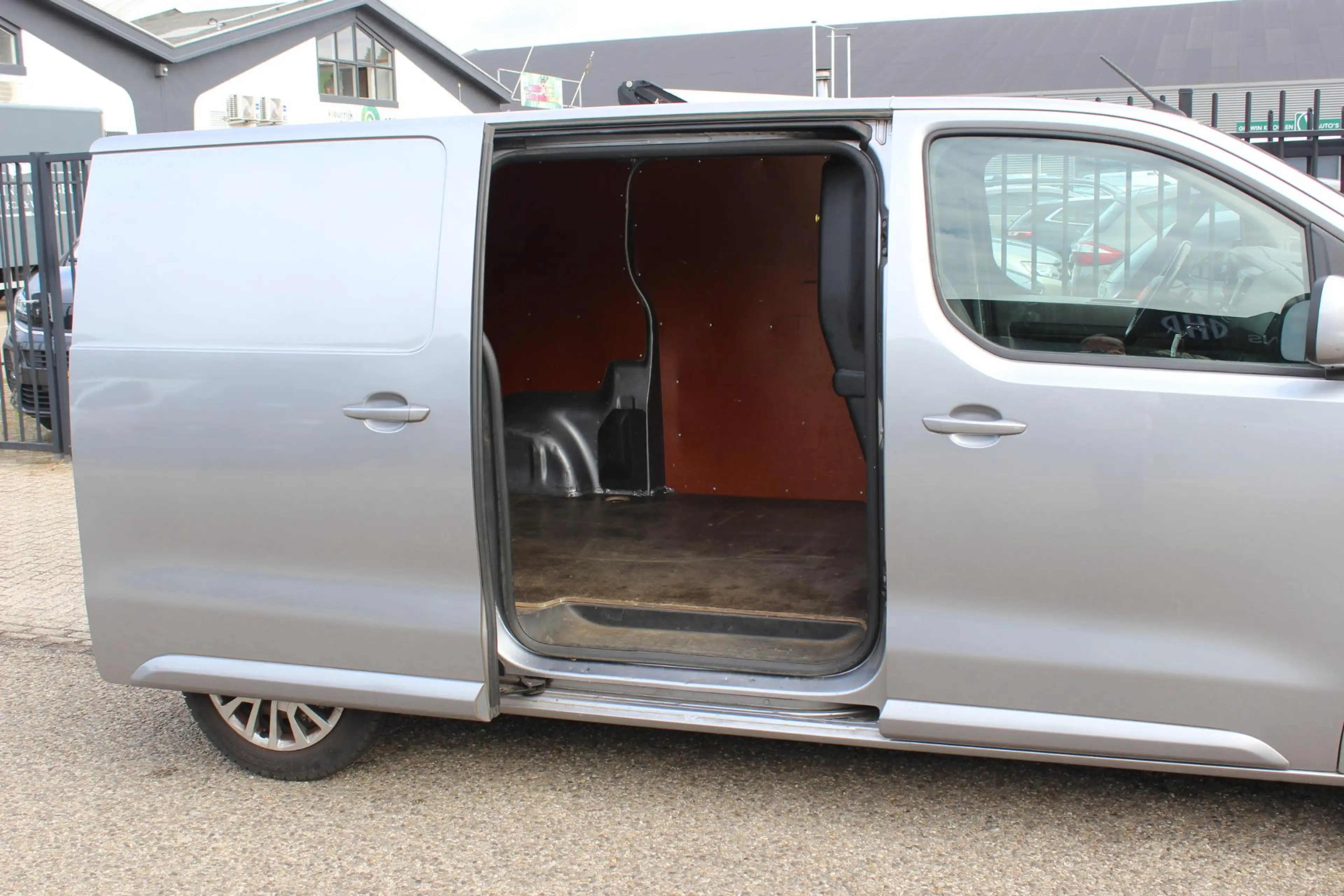 Opel Vivaro 2.0 CDTI Automaat L2H1 Innovation — photo 8