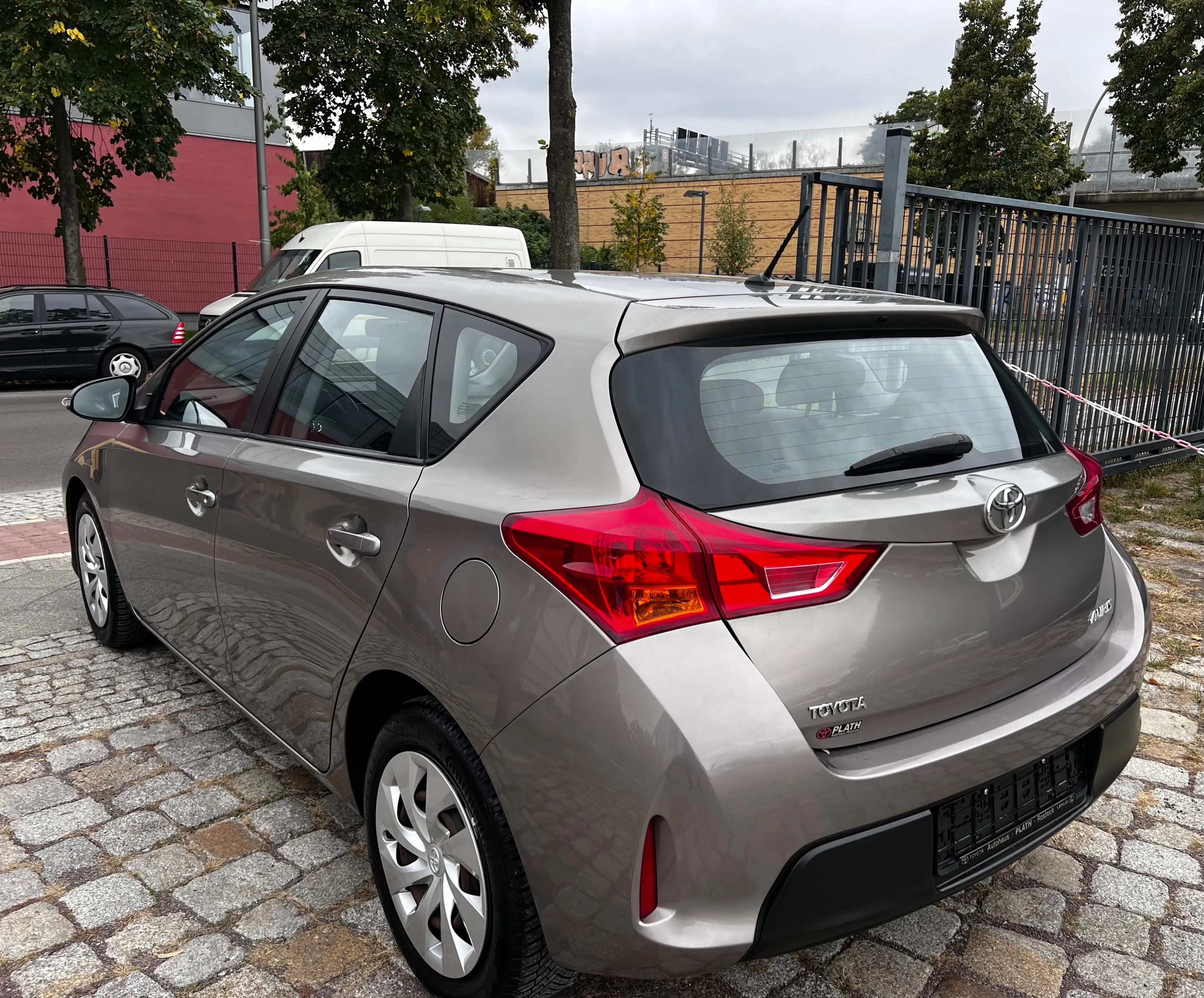 Toyota Auris Cool — photo 3