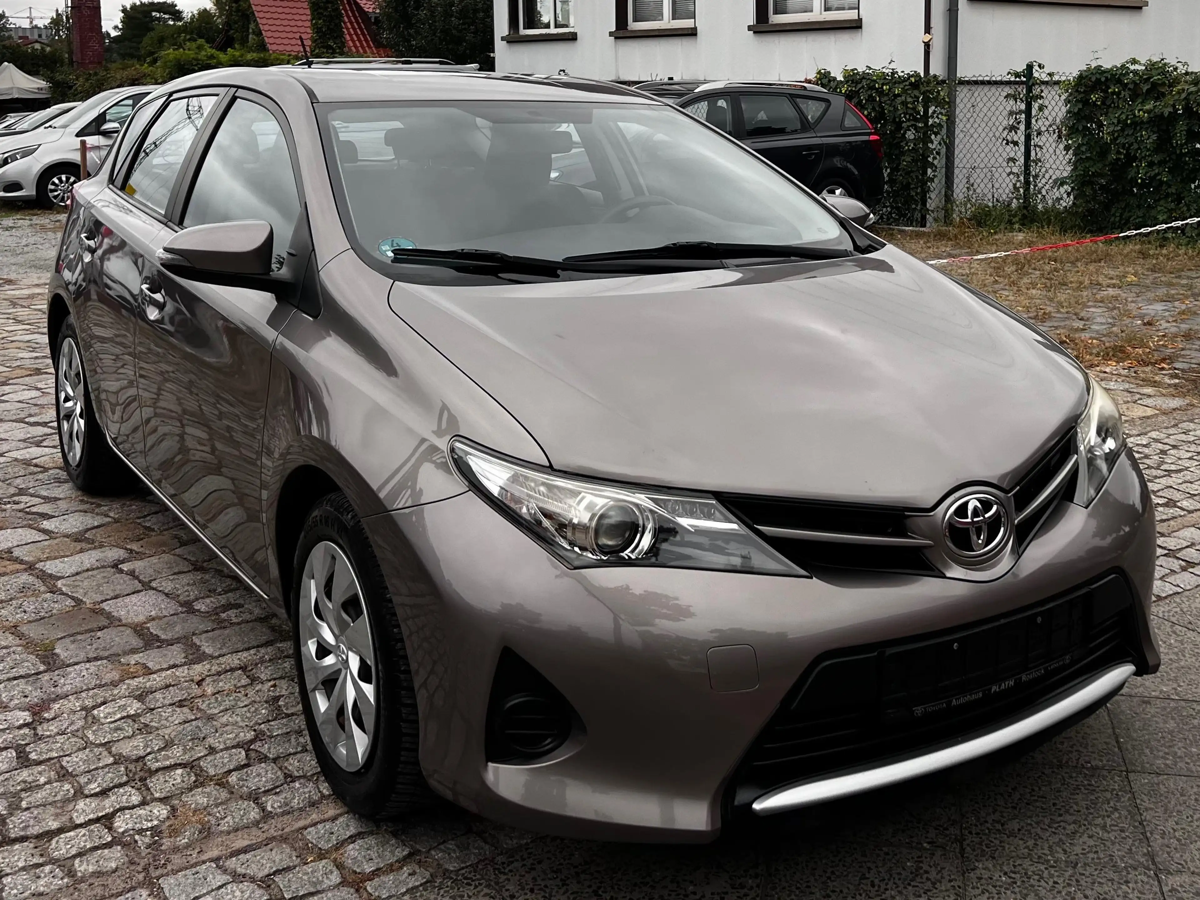 Toyota Auris Cool