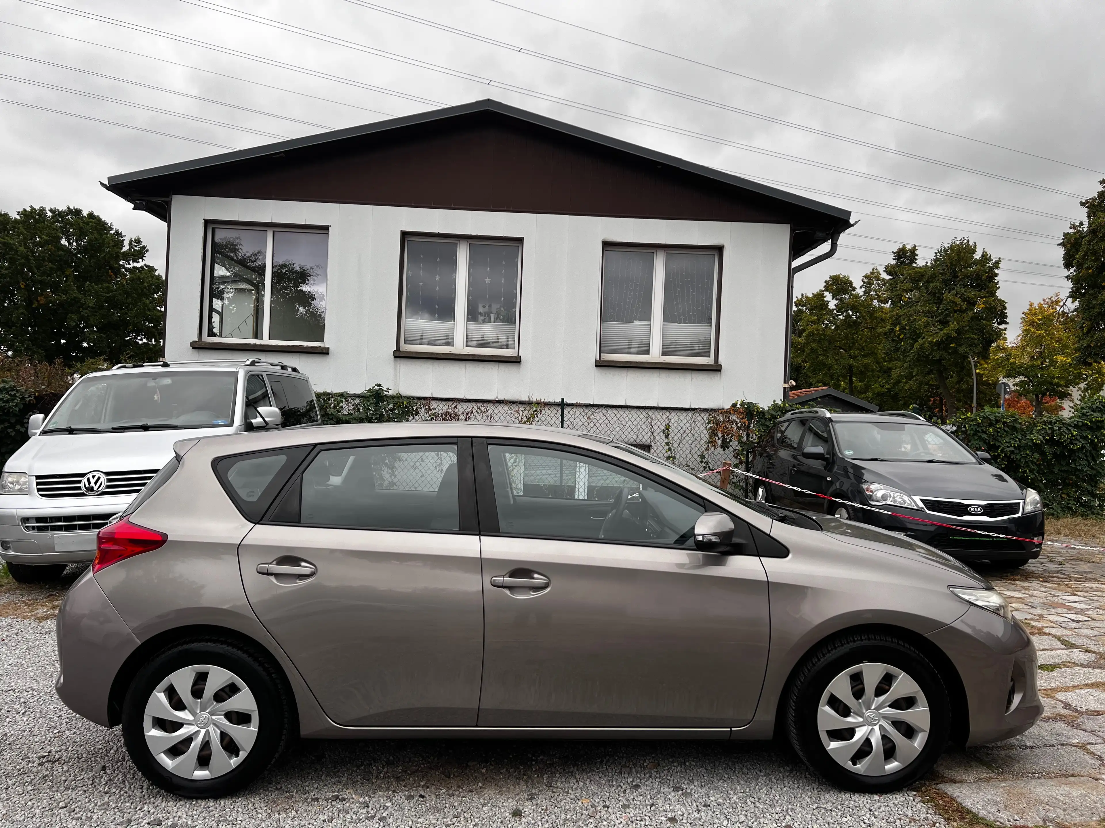 Toyota Auris Cool — photo 6