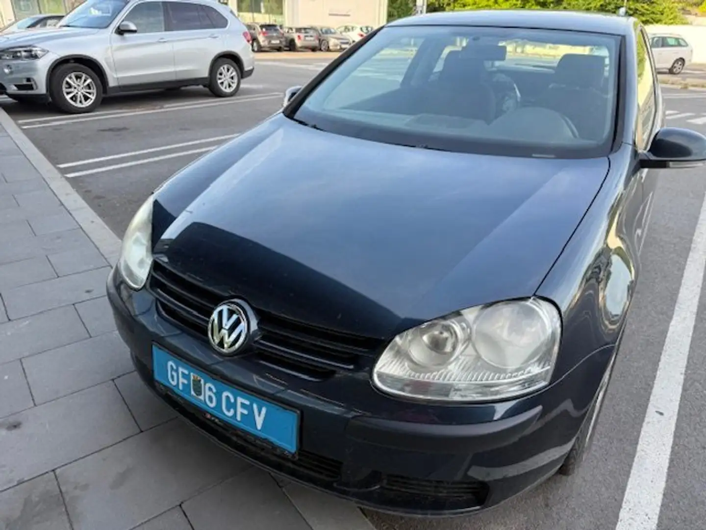 Volkswagen Golf Trendline 1,4 Azul - 2