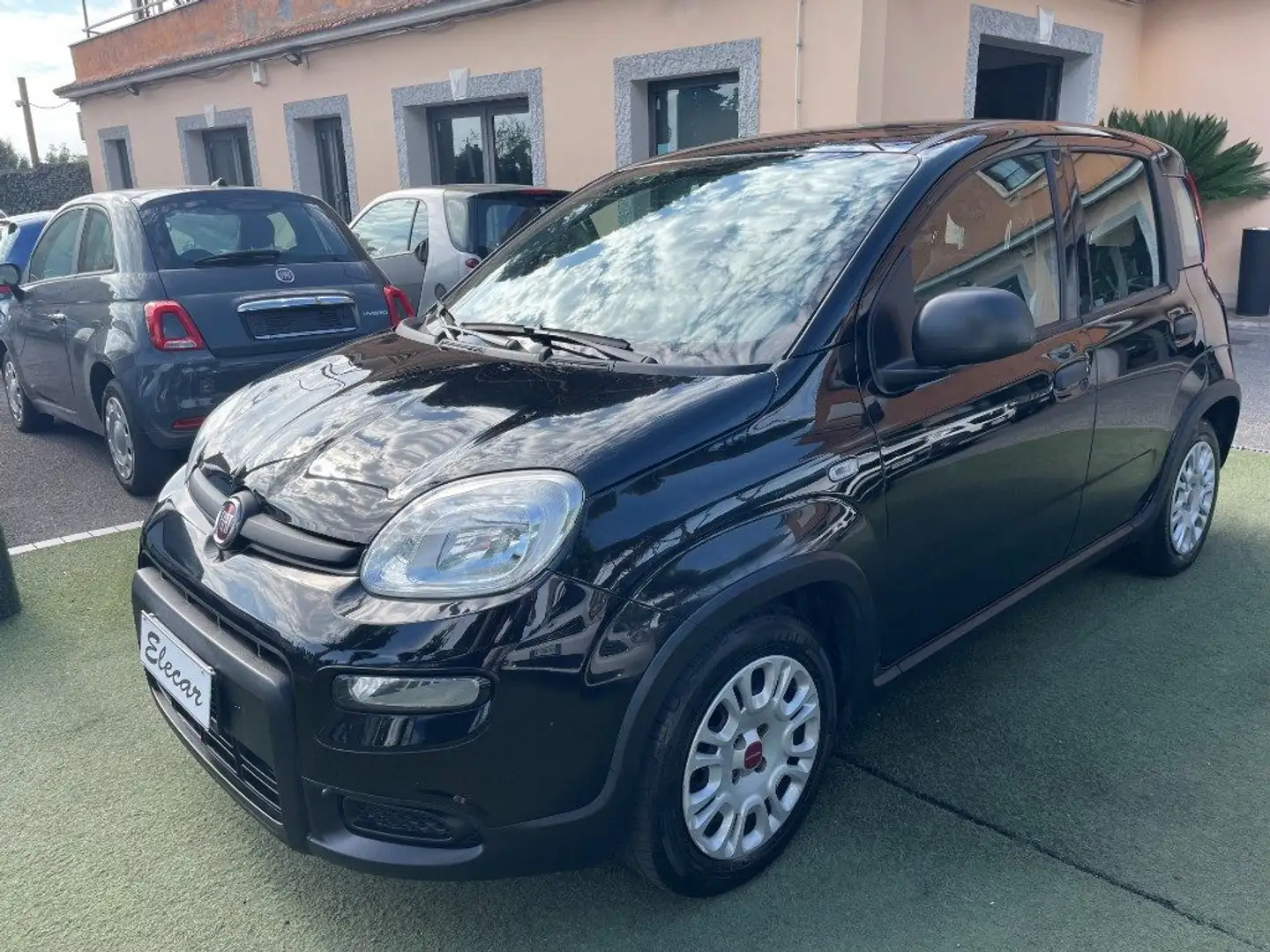 Fiat Panda 1.0 FireFly S&S Hybrid Noir - 1