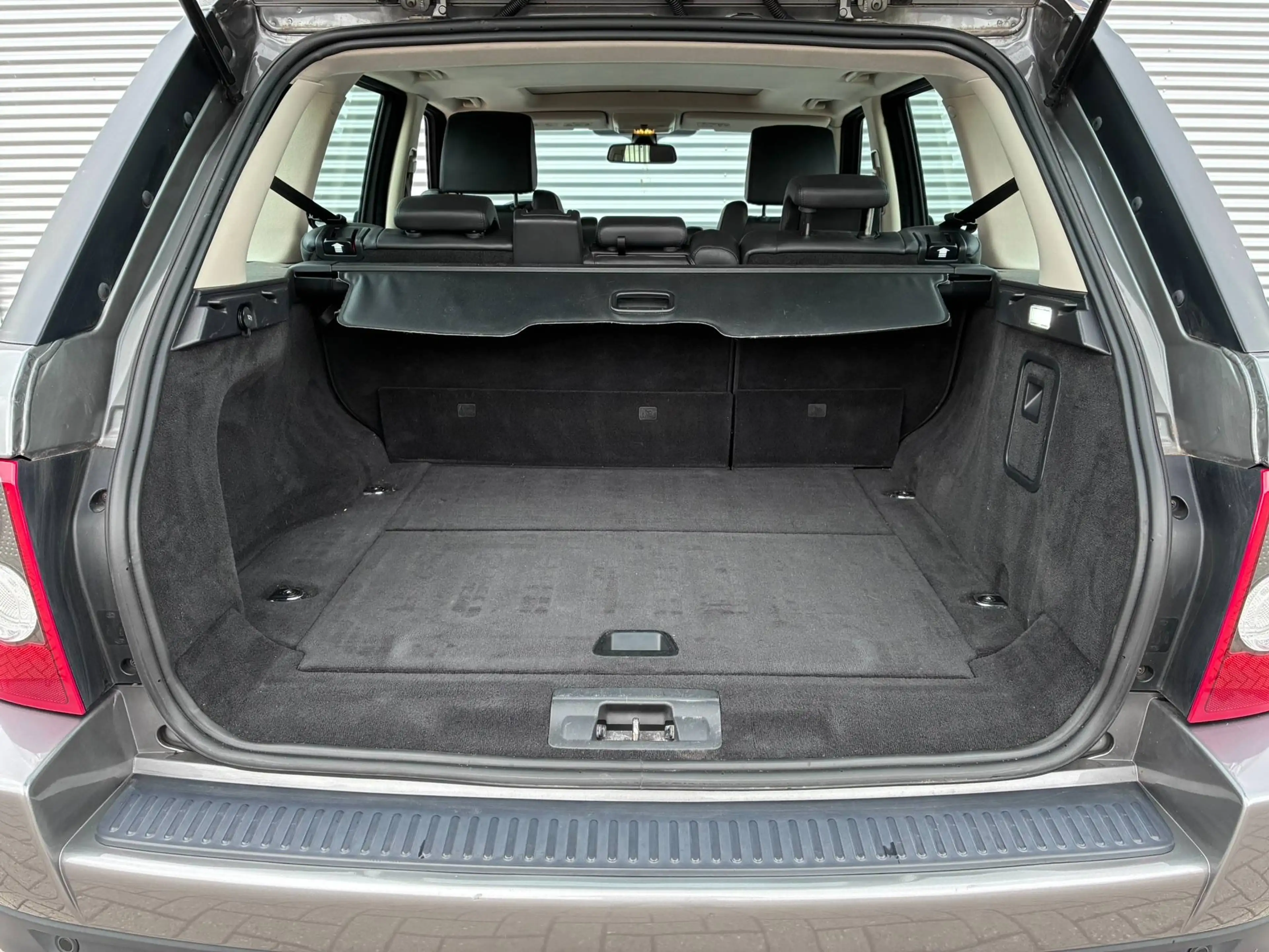 Land Rover Range Rover Sport 4.2 V8 Supercharged/ Blijvend youngtimer — photo 11
