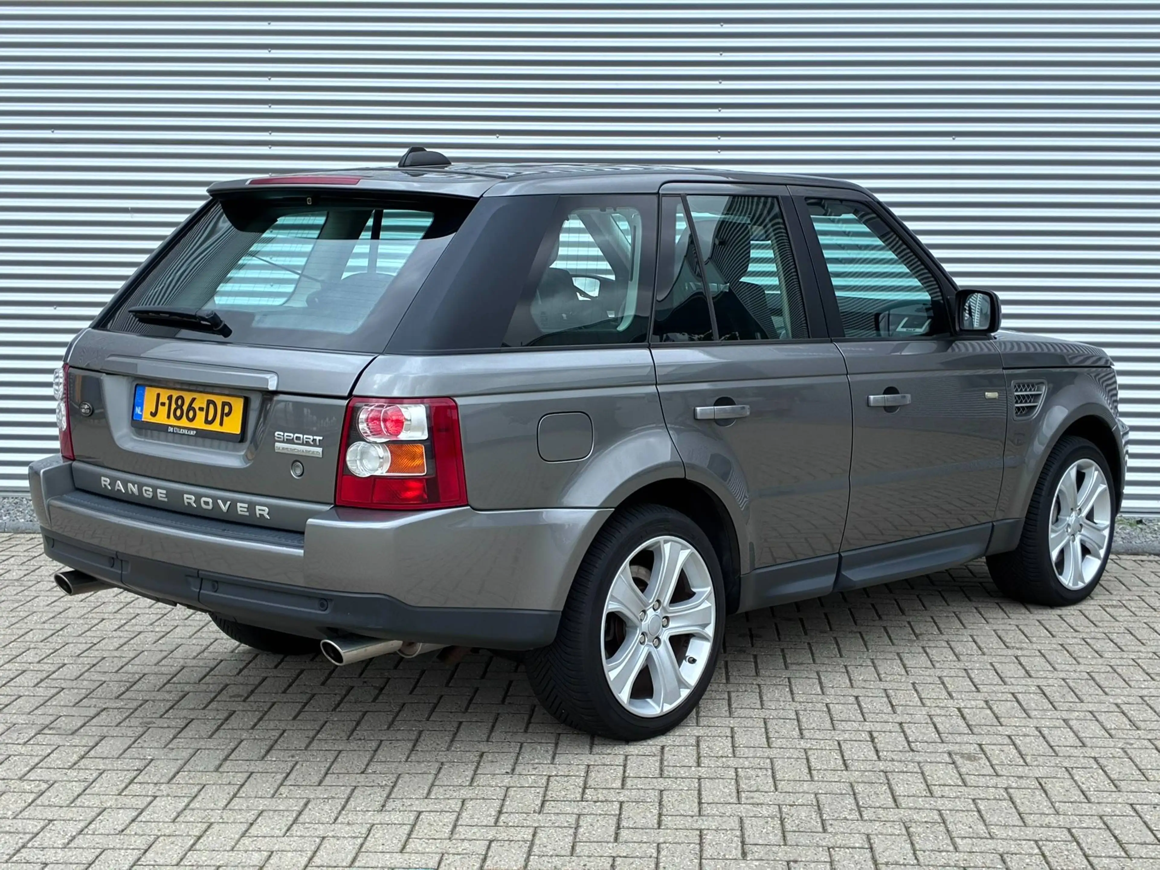 Land Rover Range Rover Sport 4.2 V8 Supercharged/ Blijvend youngtimer — photo 4
