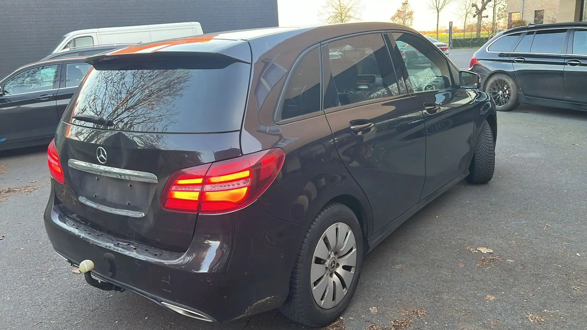 Mercedes-Benz B 220 (CDI) d 4Matic 7G-DCT - 2