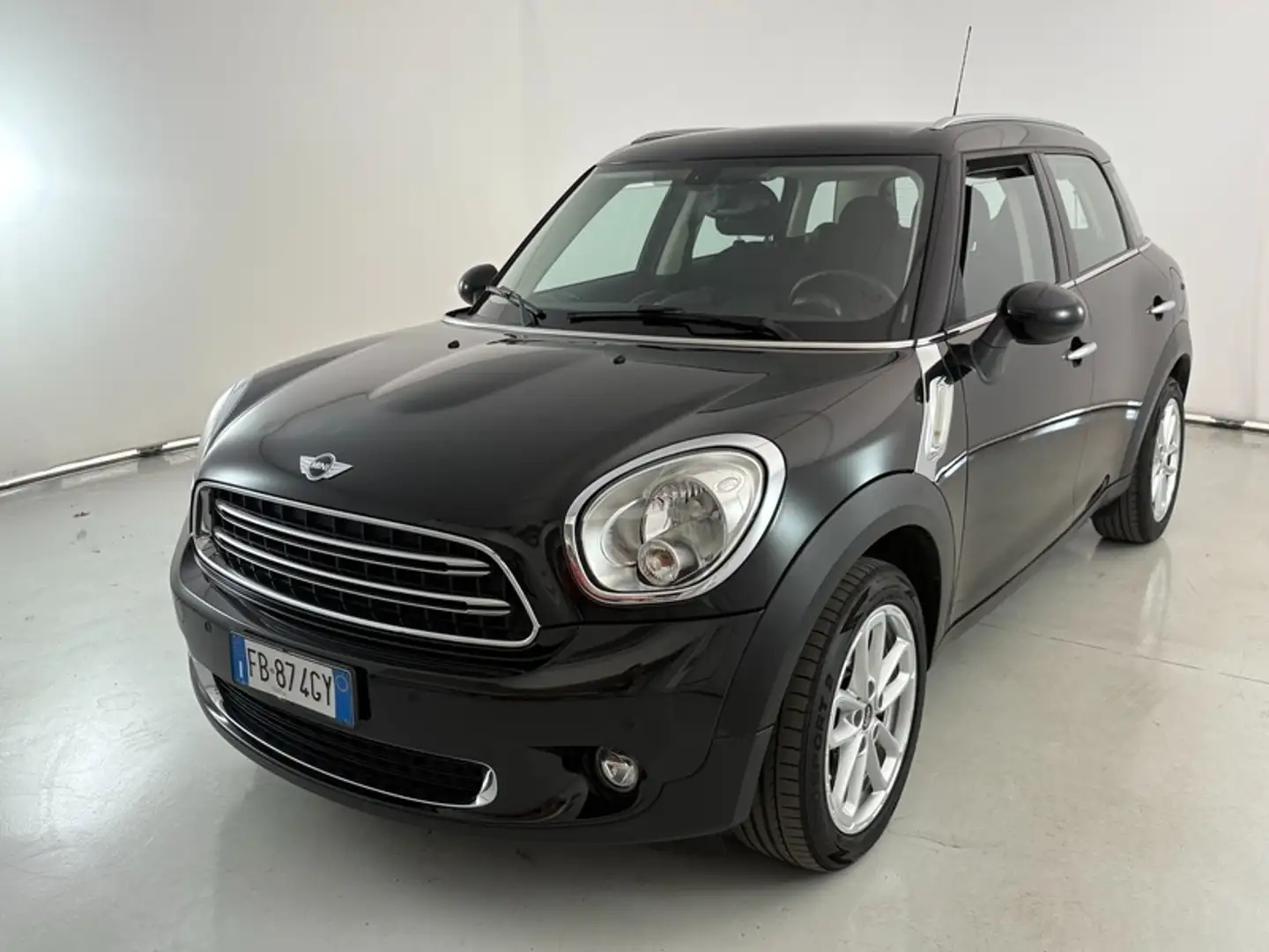 MINI Cooper D Countryman 2.0 Cooper D auto E6 Nero - 1
