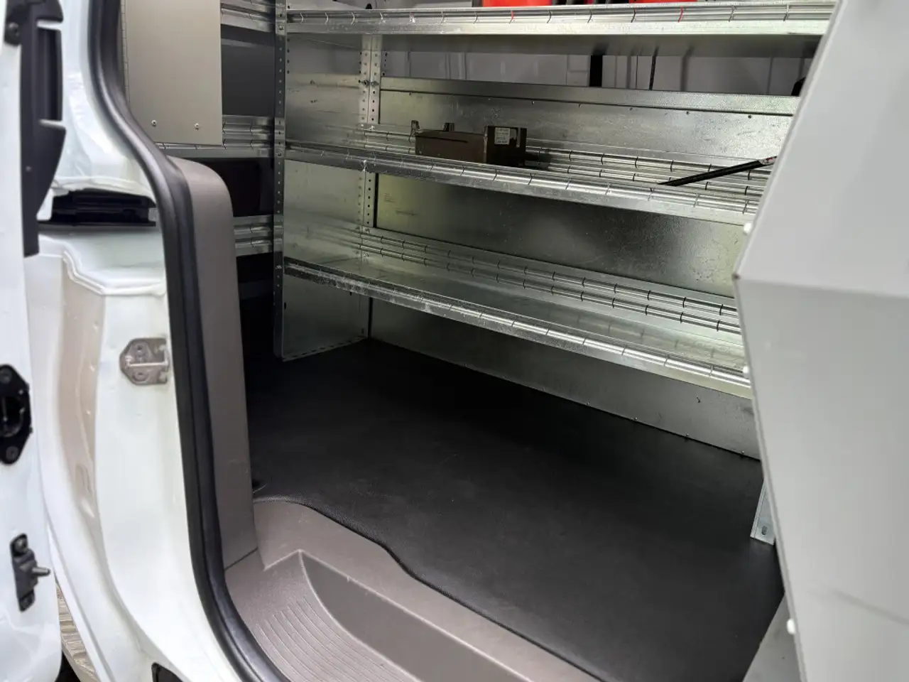 Ford Transit Connect снимка Ford Transit Connect