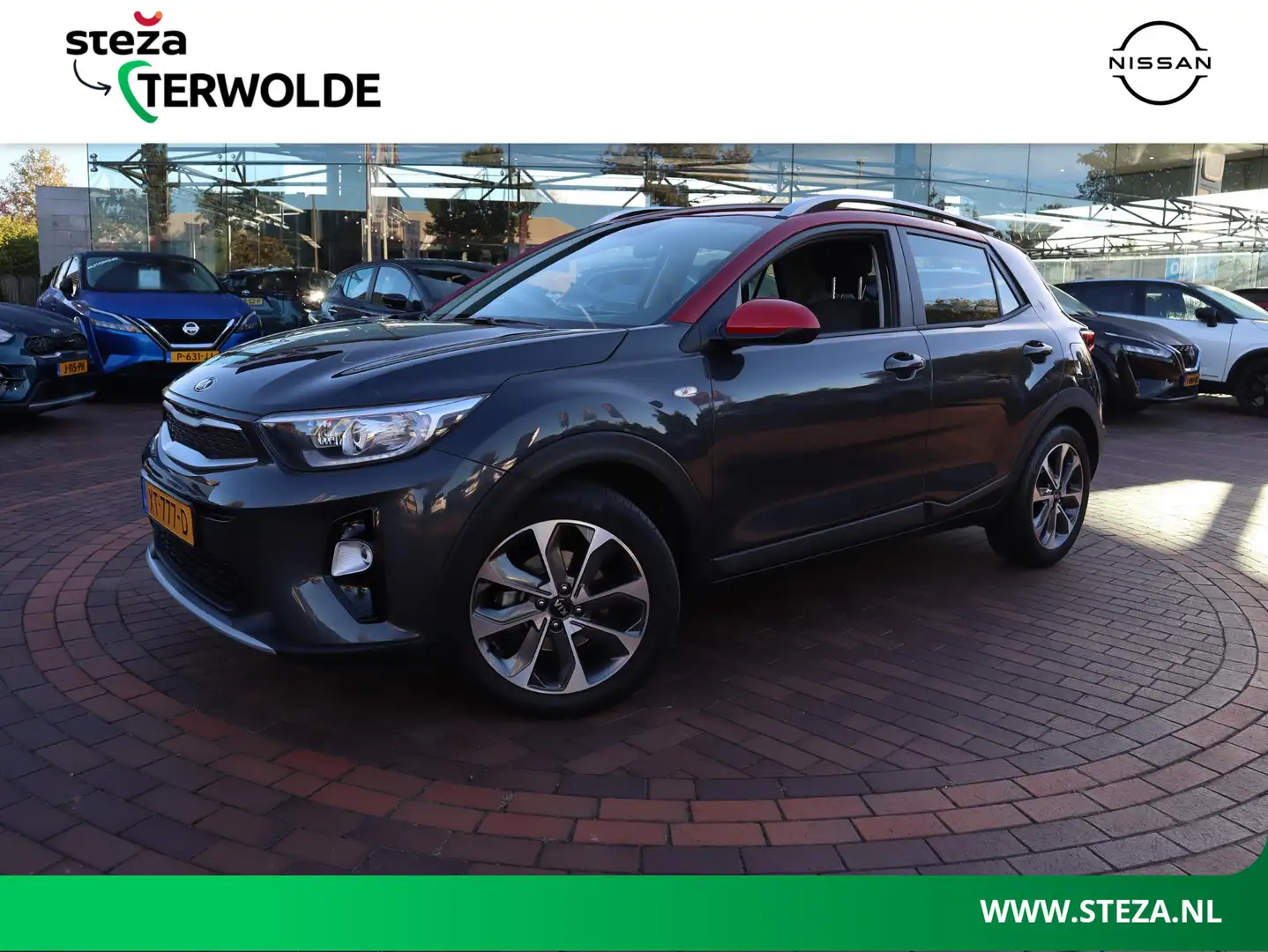 Kia Stonic 1.0 T-GDi DynamicLine | Parkeercamera | Navigatie Grijs - 1