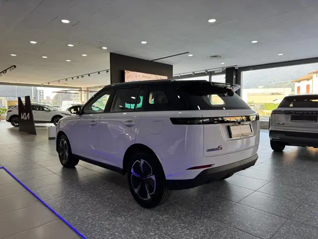 Jaecoo J5 view 10