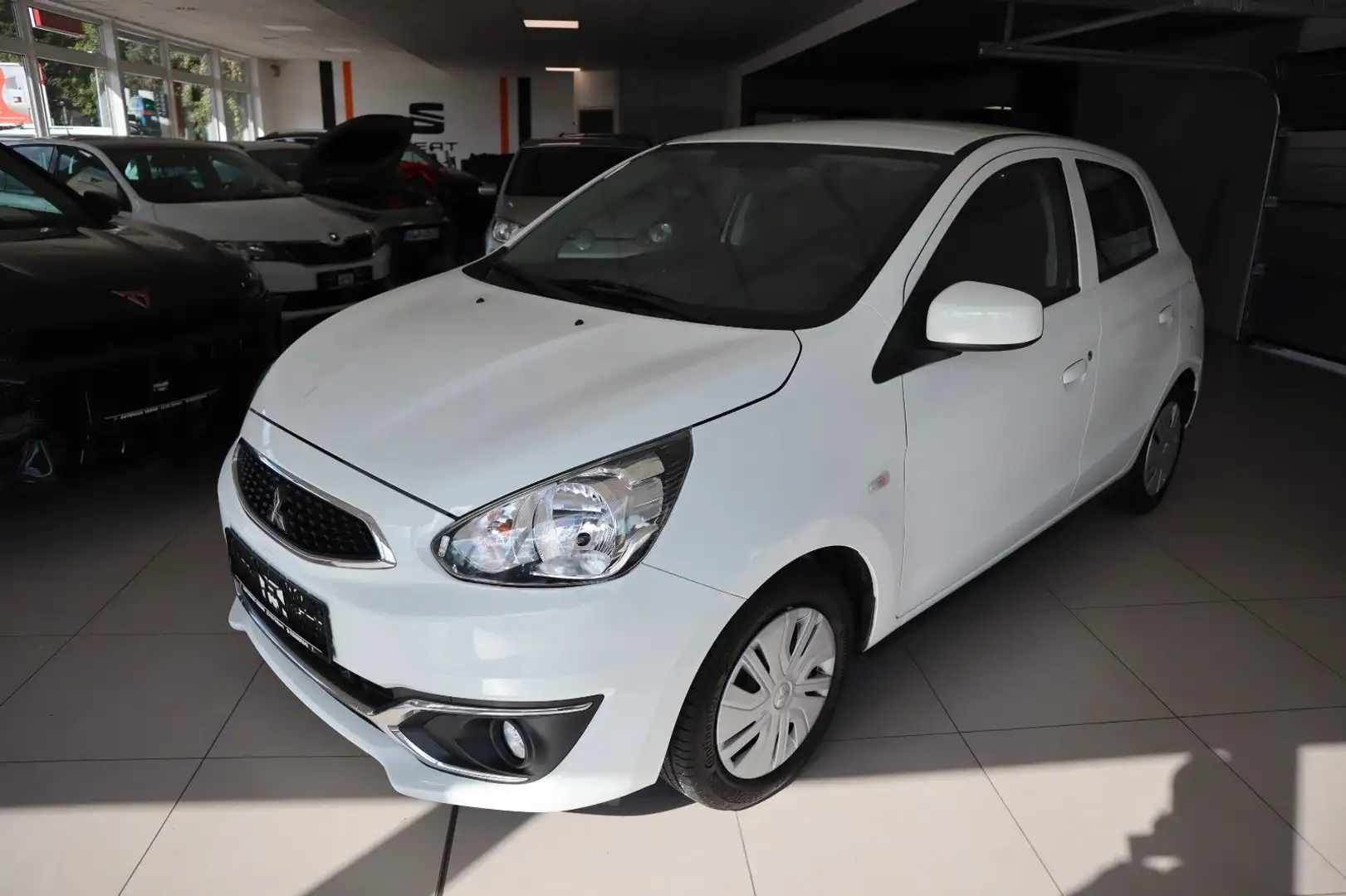 Mitsubishi Space Star Diamant Edition/KLIMA/RADIO/SHZ Weiß - 1