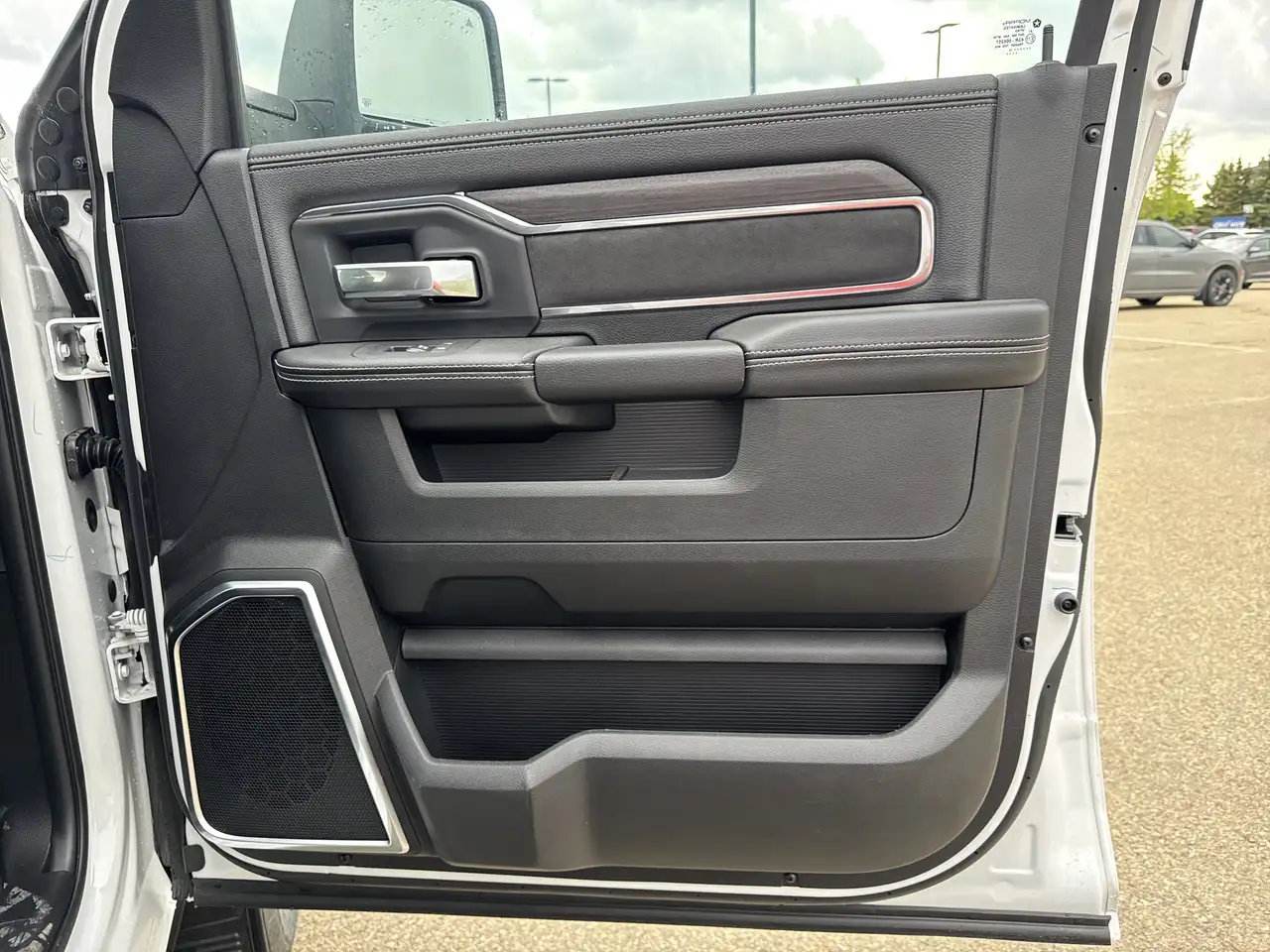 RAM 2500 photo RAM 2500