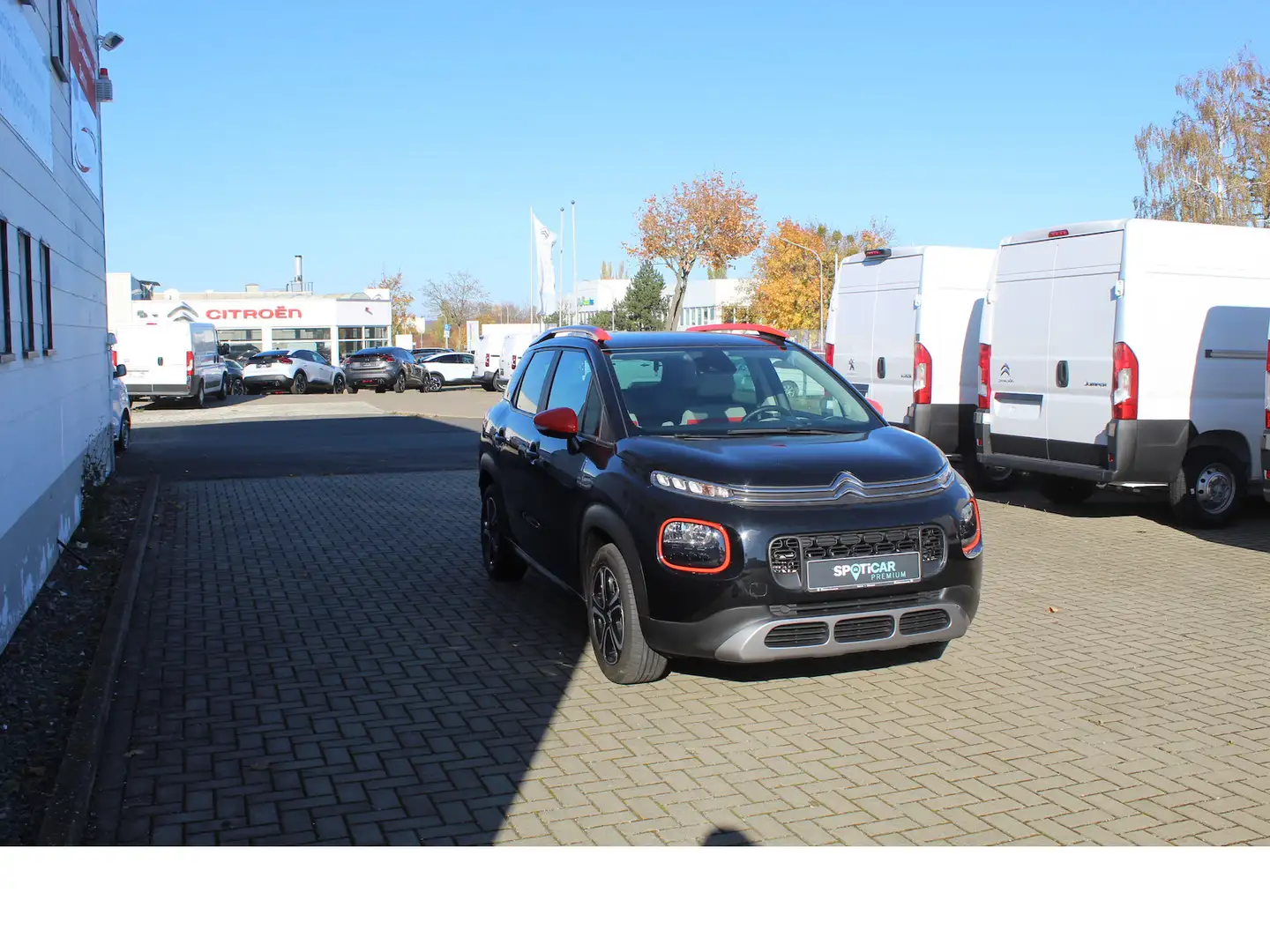 Citroen C3 Aircross Feel PT 110 Navi Keyless Head Up Grip Control Schwarz - 2