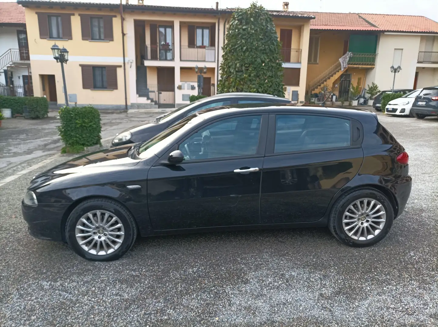 Alfa Romeo 147 5p 1.6 ts 16v Moving 105cv - 2