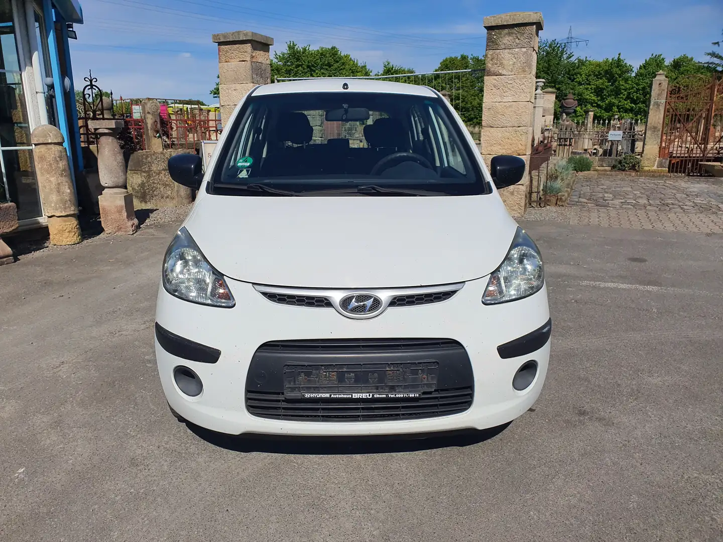 Hyundai i10 1.1 Edition Plus tuv + service + kupplung  neu Weiß - 2