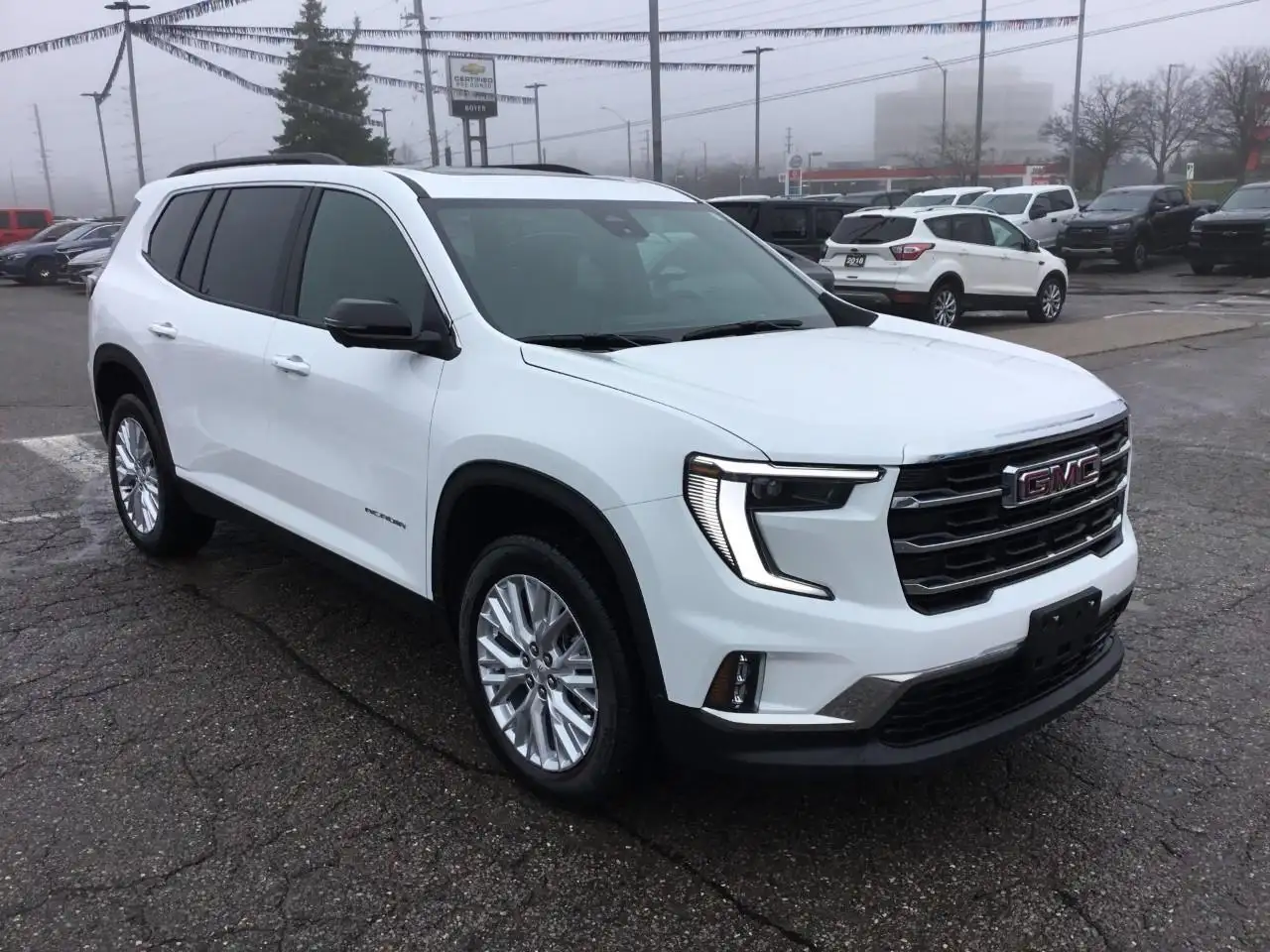 GMC Acadia снимка GMC Acadia