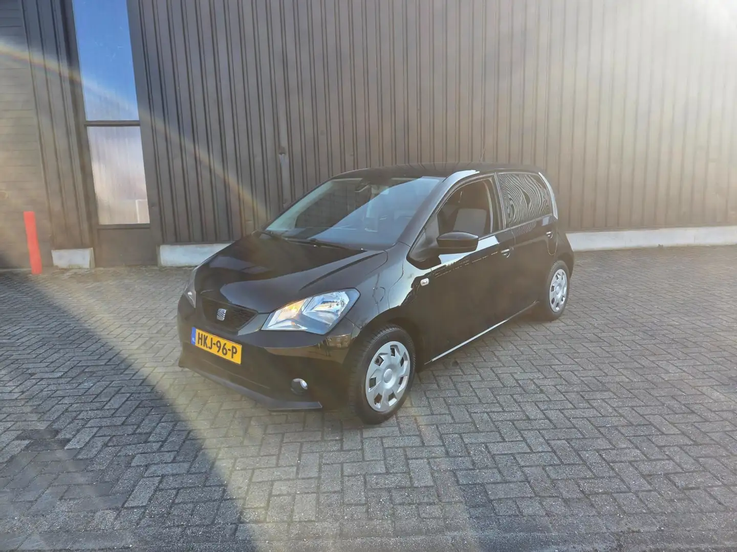 SEAT Mii 1.0 Style Sport airco cruise navi Fekete - 1