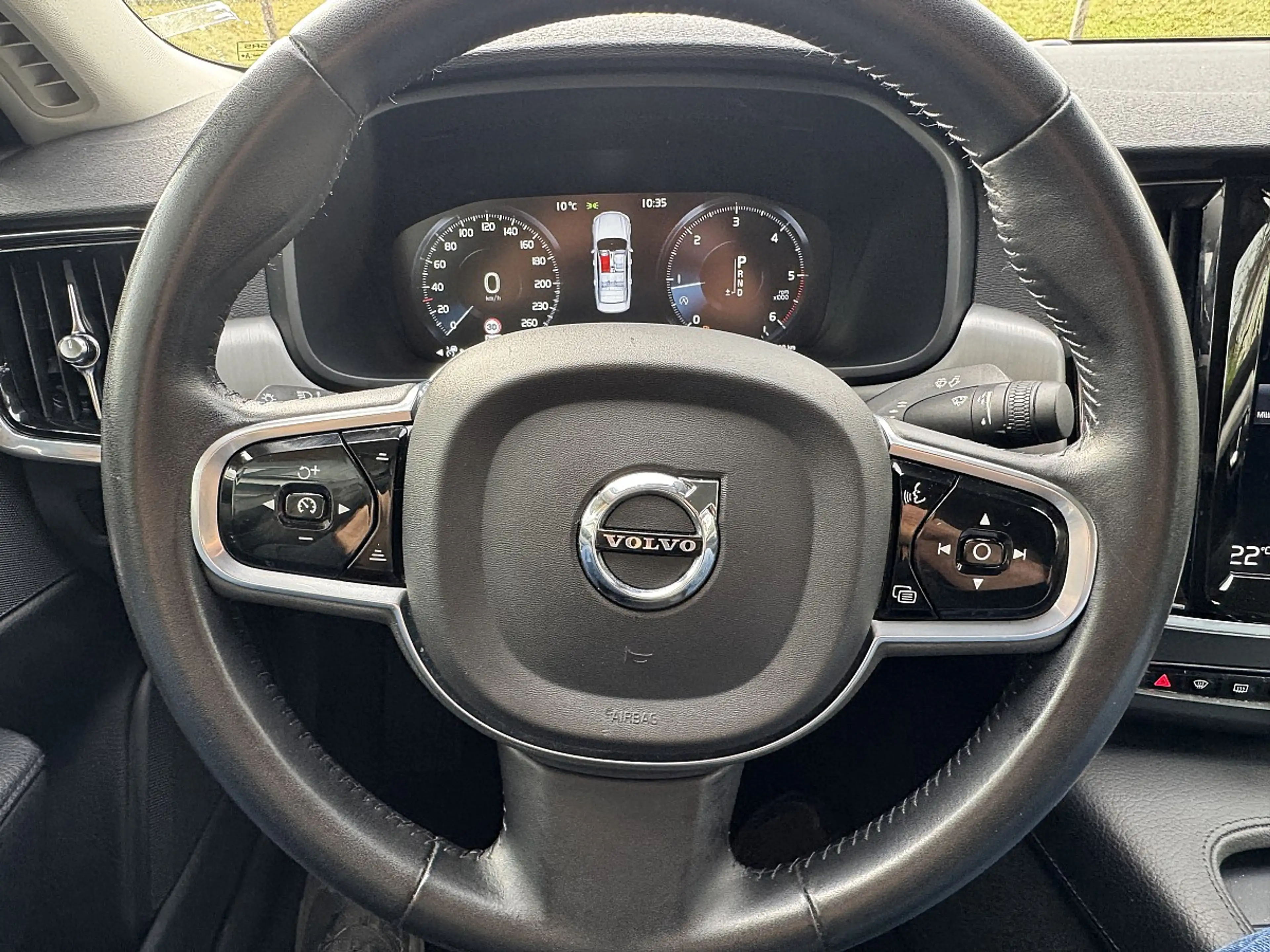 Volvo S90 D3 Momentum Pro Geartronic — photo 14