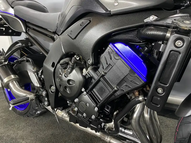 Yamaha FZ 8 - foto 5