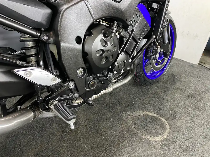 Yamaha FZ 8 - foto 6