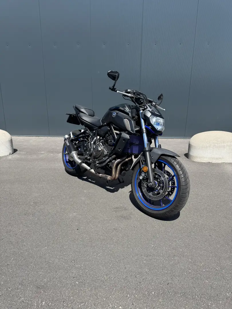 Yamaha MT-07 Bleu - 2