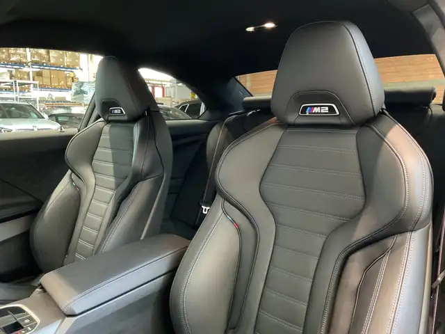 BMW M2 view 7