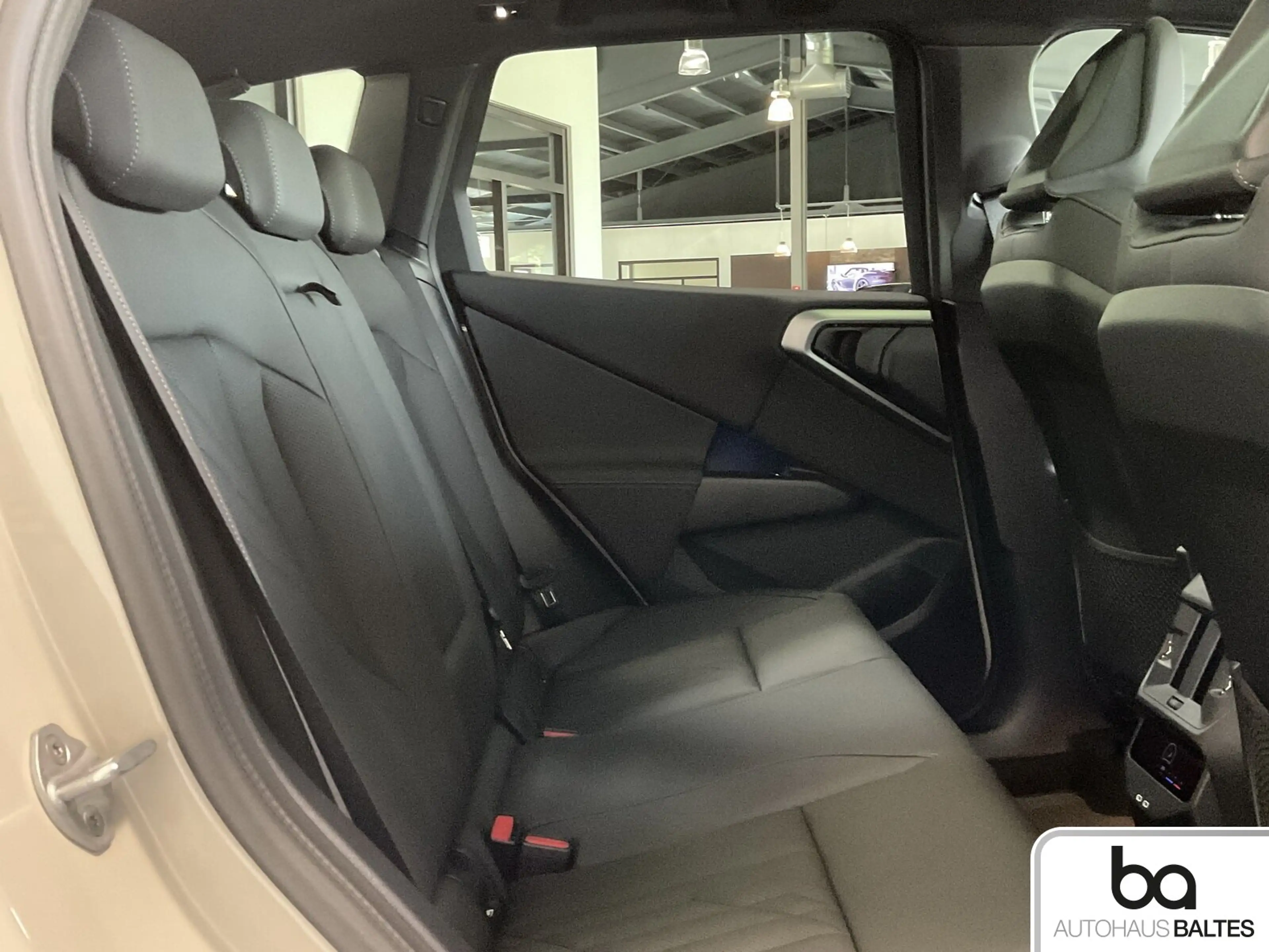 BMW X3 X3 20i xDrive M Sport 21"/Pano/DrivPlus/Park/AHK — photo 8