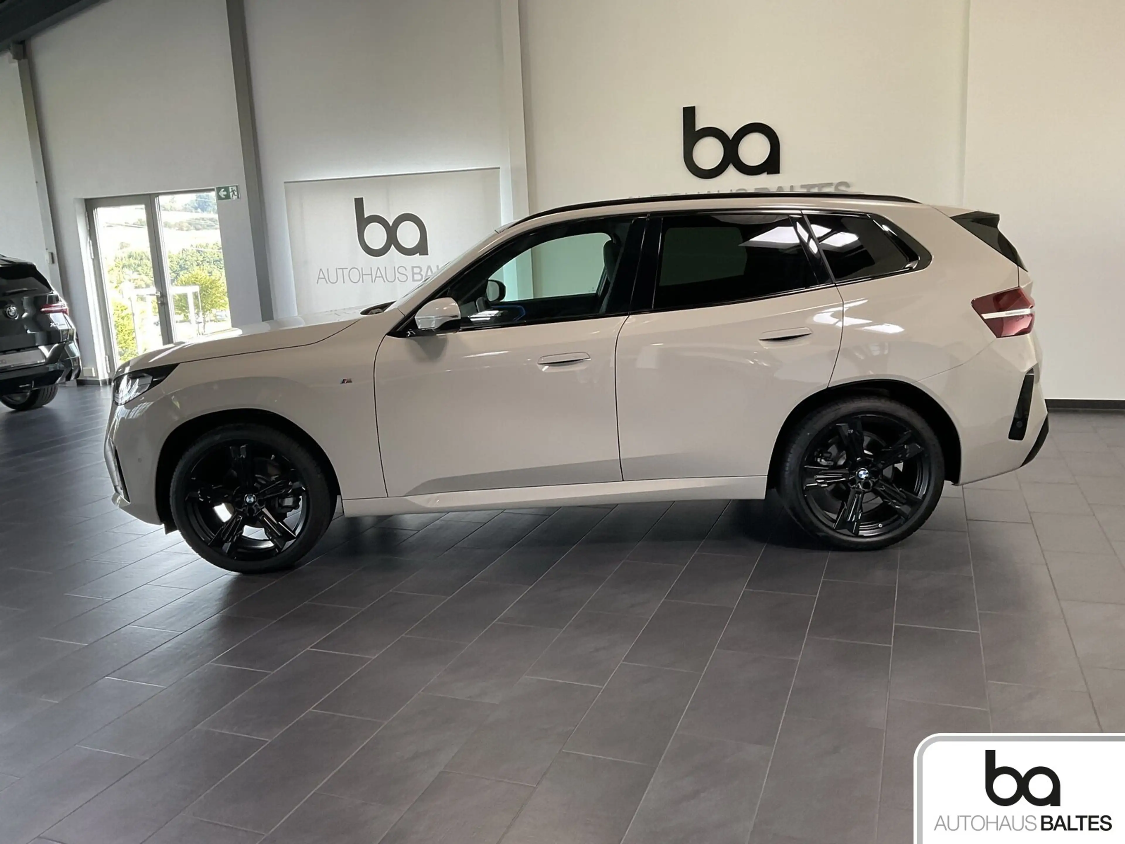 BMW X3 X3 20i xDrive M Sport 21"/Pano/DrivPlus/Park/AHK — photo 3