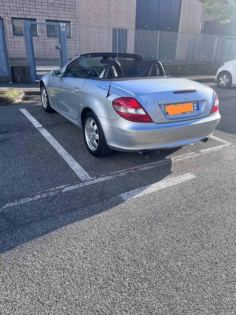 Mercedes-Benz SLK 200 - 2