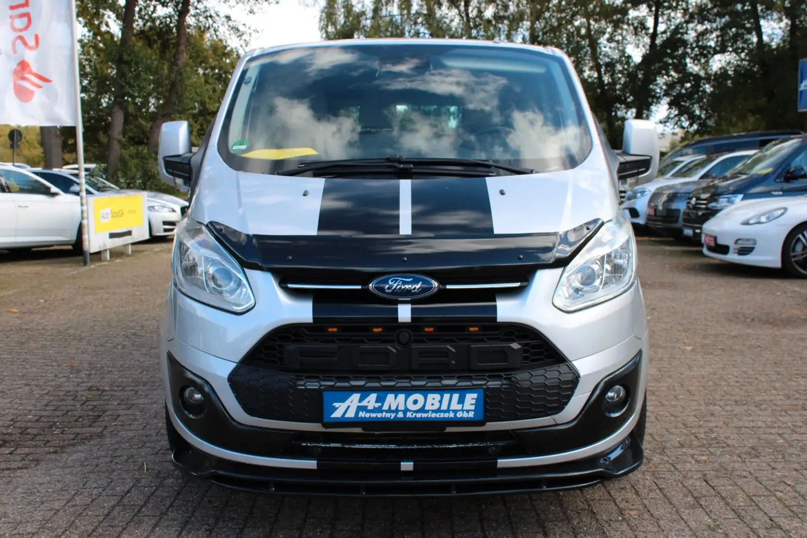 Ford Tourneo Custom Kombi 310 L2 Titanium Silber - 2