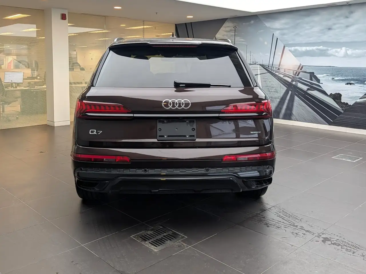 Audi Q7 снимка Audi Q7
