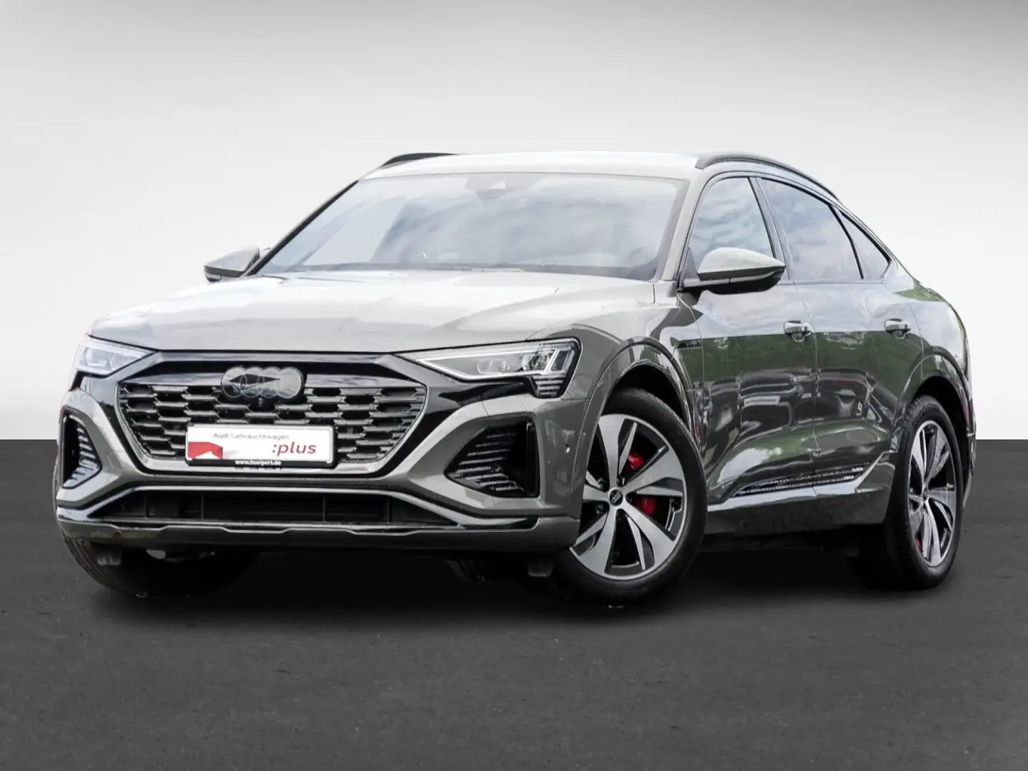 Audi Q8 e-tron Sportback 55 quattro S LINE AHK LM20 Gri - 2