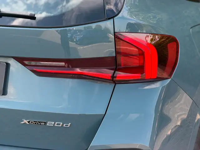 BMW X1 view 7