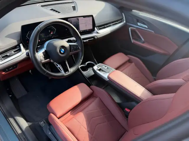 BMW X1 view 11