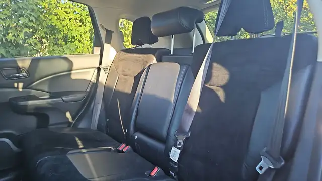 Honda CR-V view 9