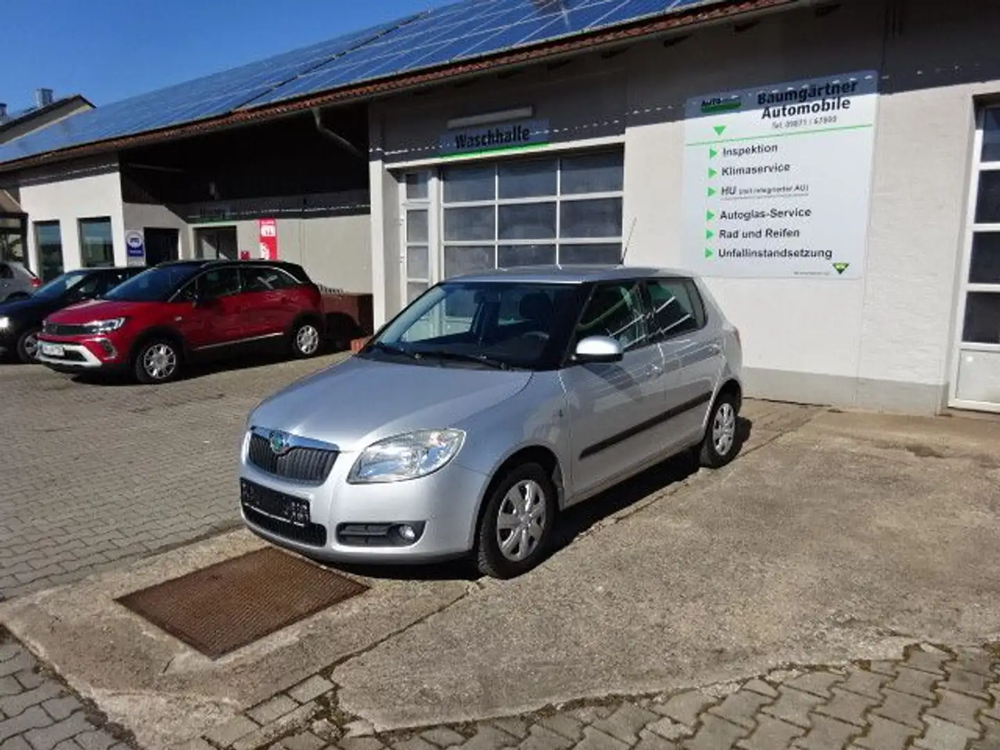 Skoda Fabia 1.4l--1.Hand--Klima--Scheckheft gepflegt Argent - 1