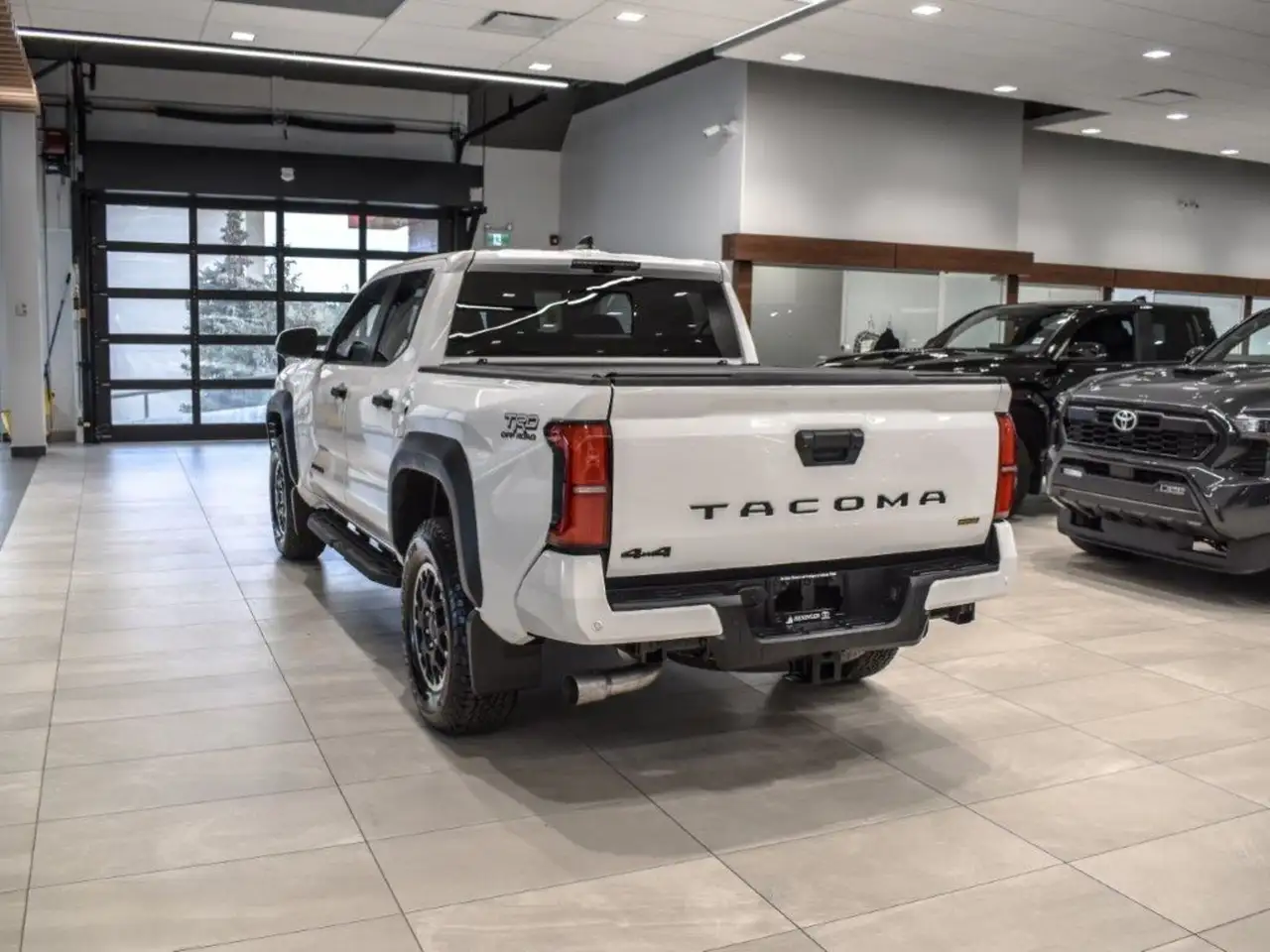 Toyota Tacoma снимка Toyota Tacoma