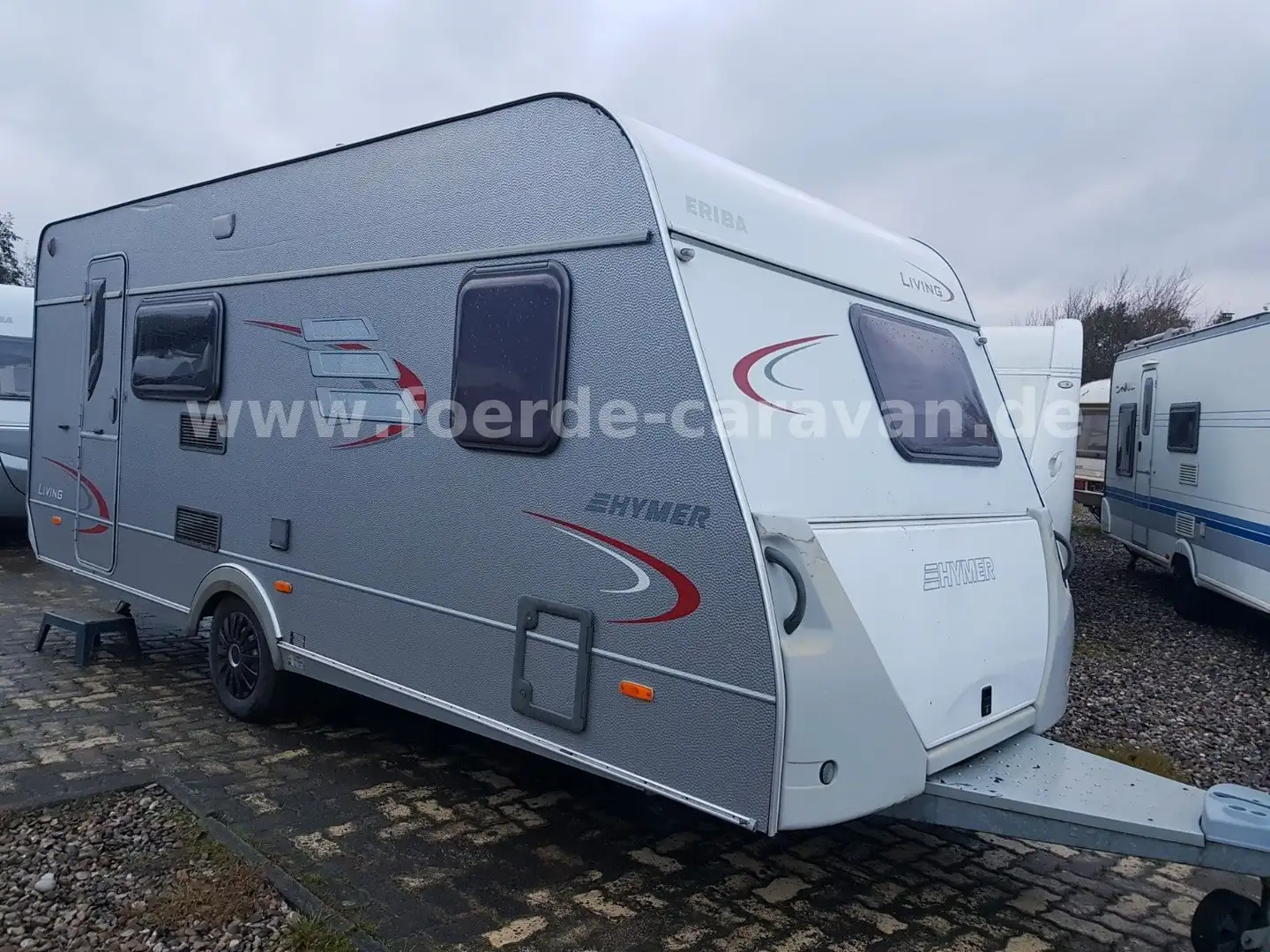Hymer/Eriba Living 505 Etagenbetten - Nr. 32  (5) - 1